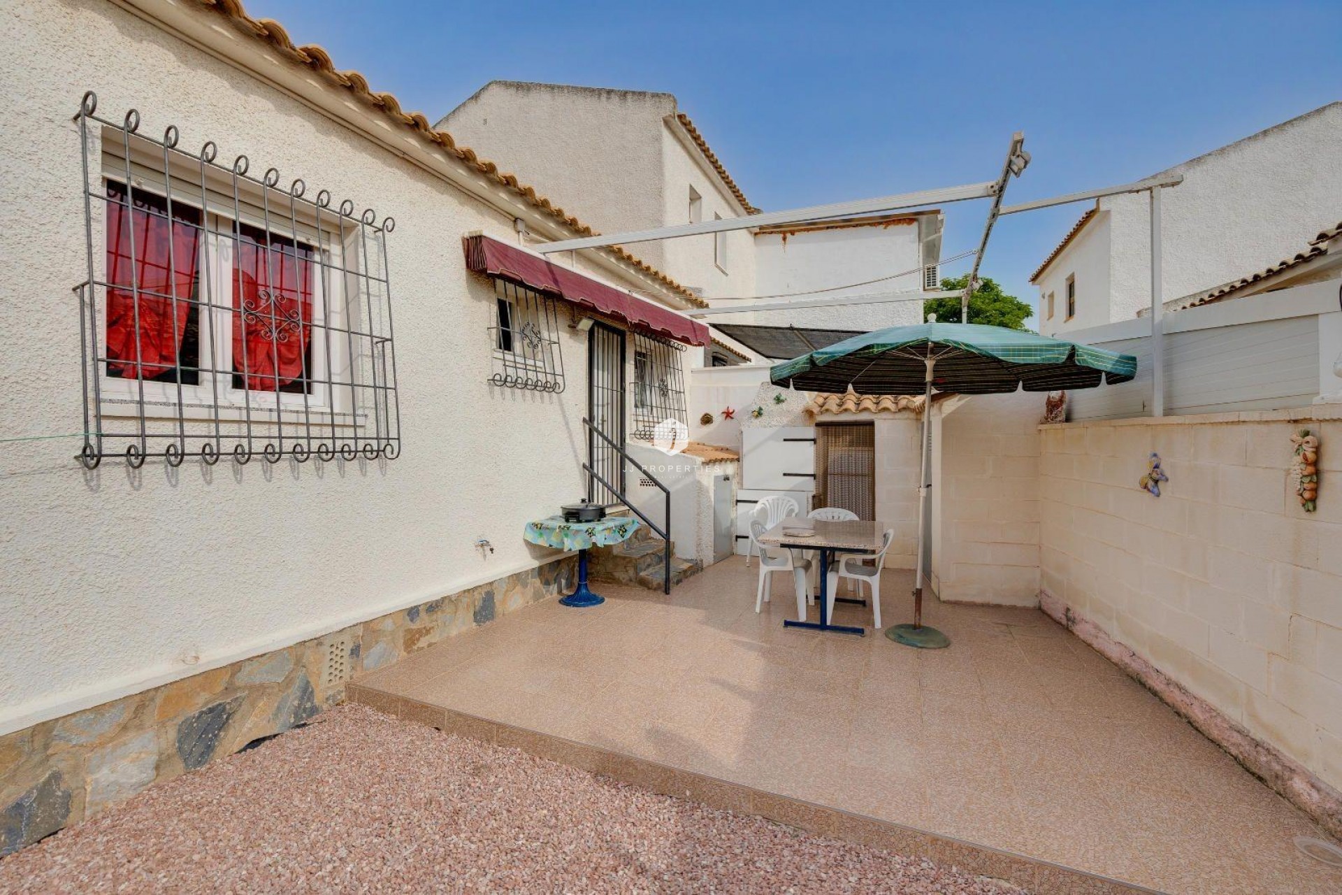 Z drugiej ręki - Villa -
Orihuela Costa - La Florida