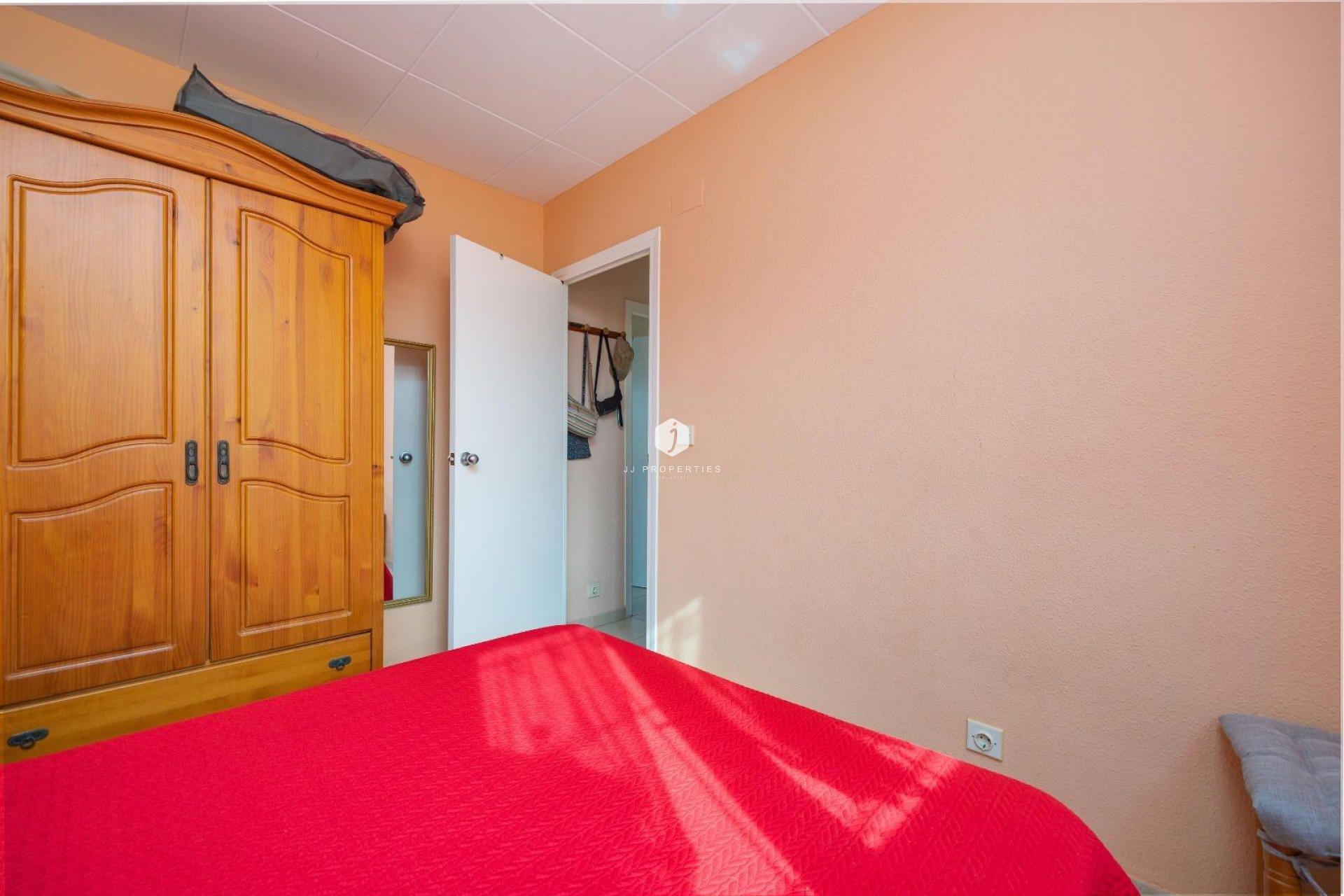 Z drugiej ręki - Villa -
Orihuela Costa - La Florida