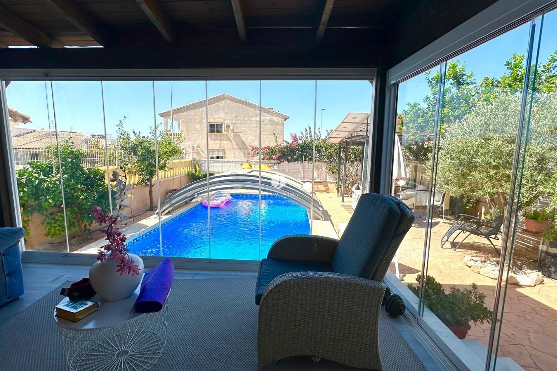 Z drugiej ręki - Villa -
Orihuela Costa - La Regia