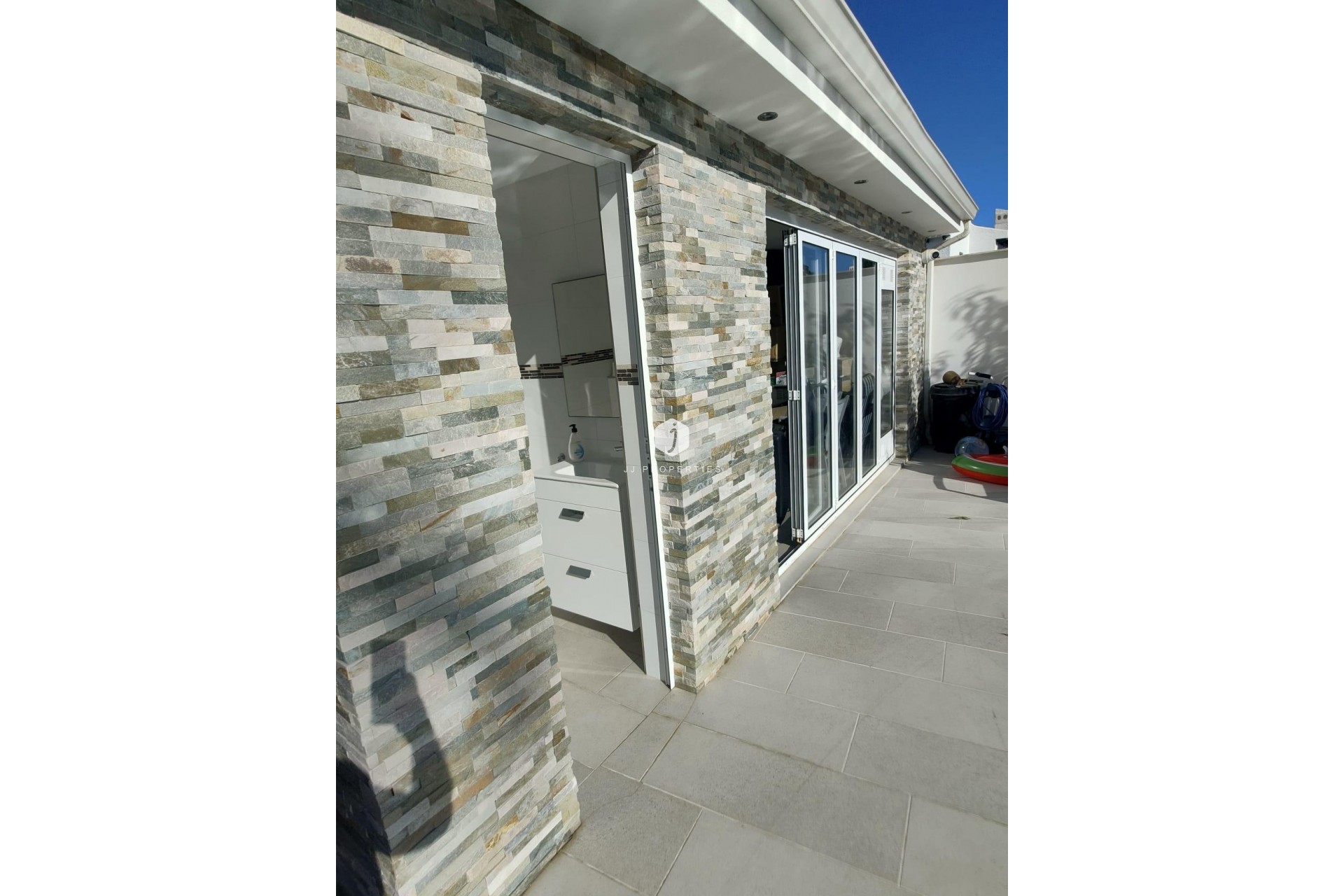 Z drugiej ręki - Villa -
Orihuela Costa - La Zenia