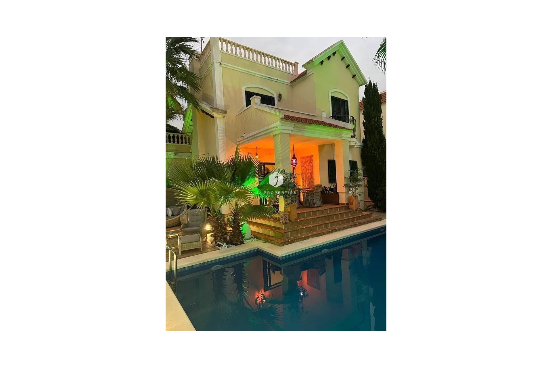 Z drugiej ręki - Villa -
Orihuela Costa - Lomas De Cabo Roig-los Dolses