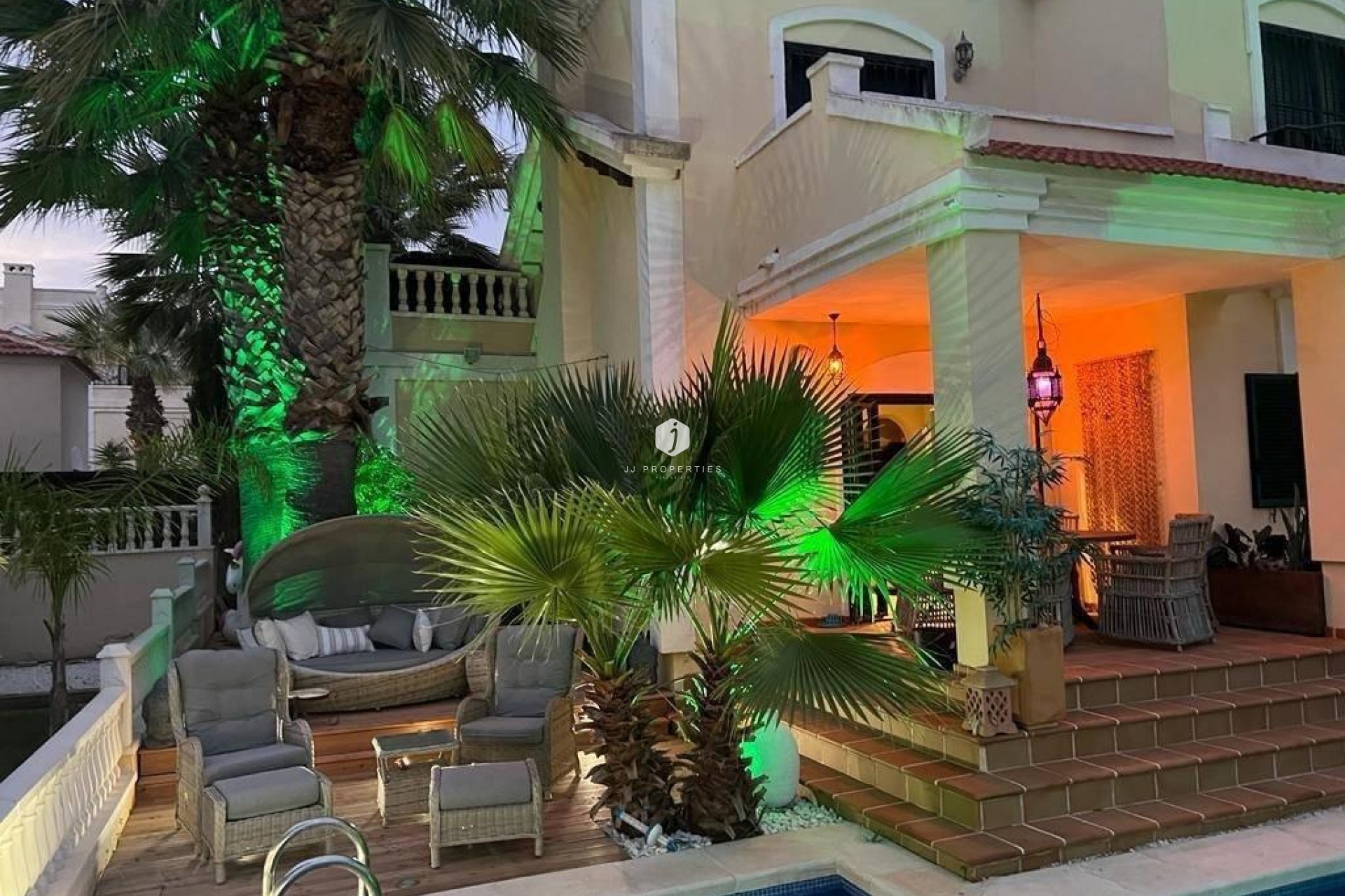 Z drugiej ręki - Villa -
Orihuela Costa - Lomas De Cabo Roig-los Dolses