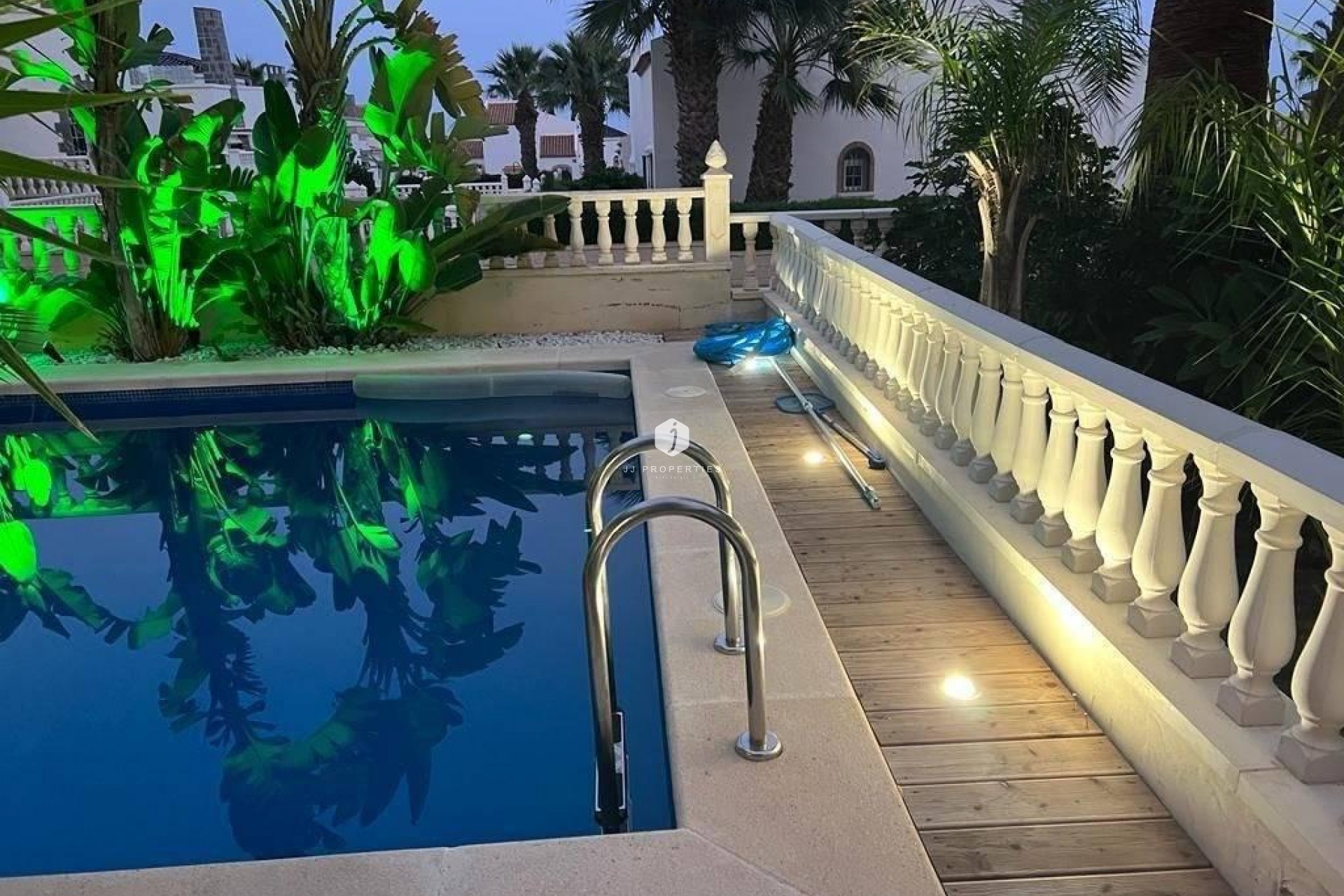 Z drugiej ręki - Villa -
Orihuela Costa - Lomas De Cabo Roig-los Dolses