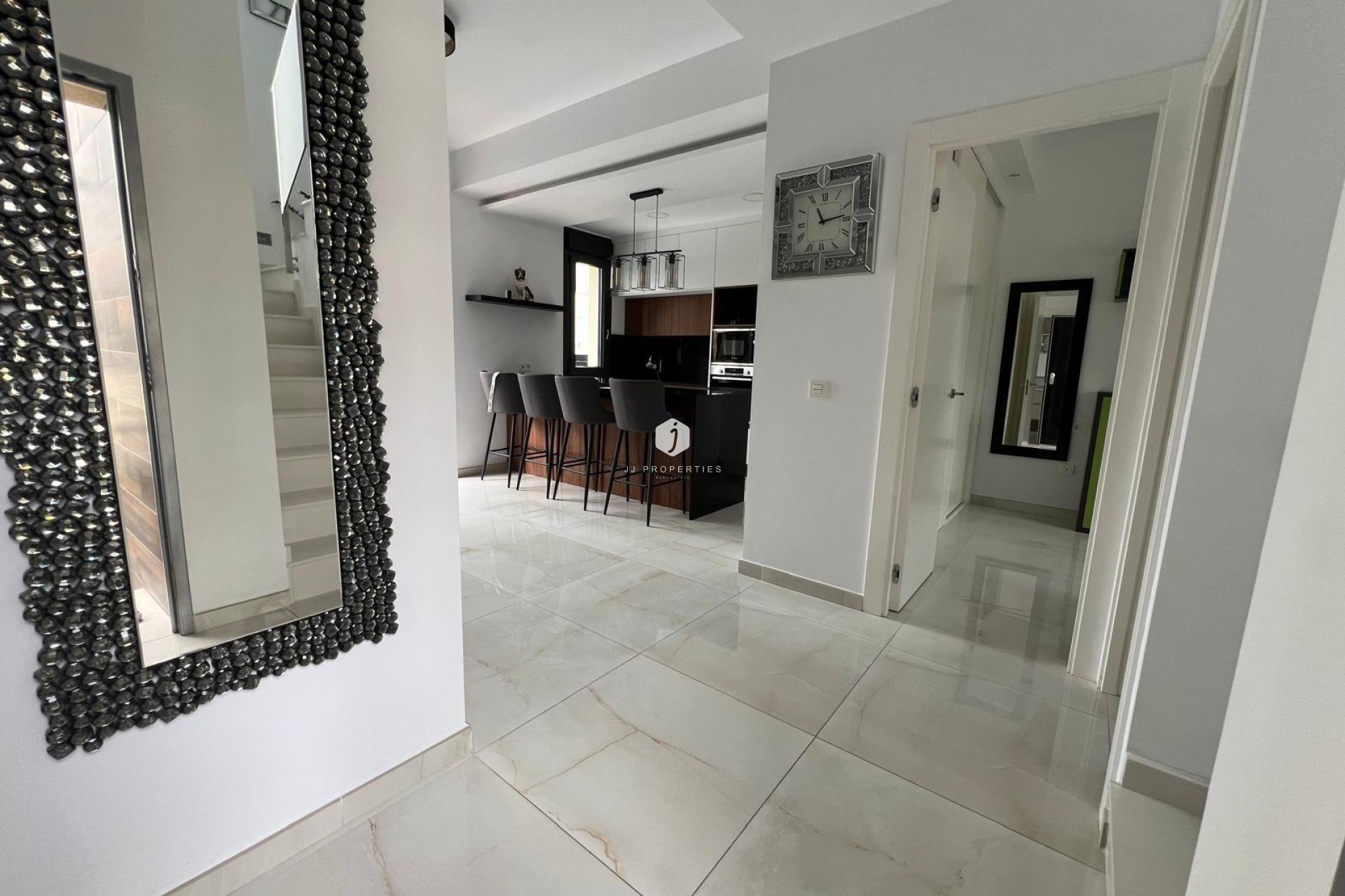 Z drugiej ręki - Villa -
Orihuela Costa - Lomas de Cabo Roig