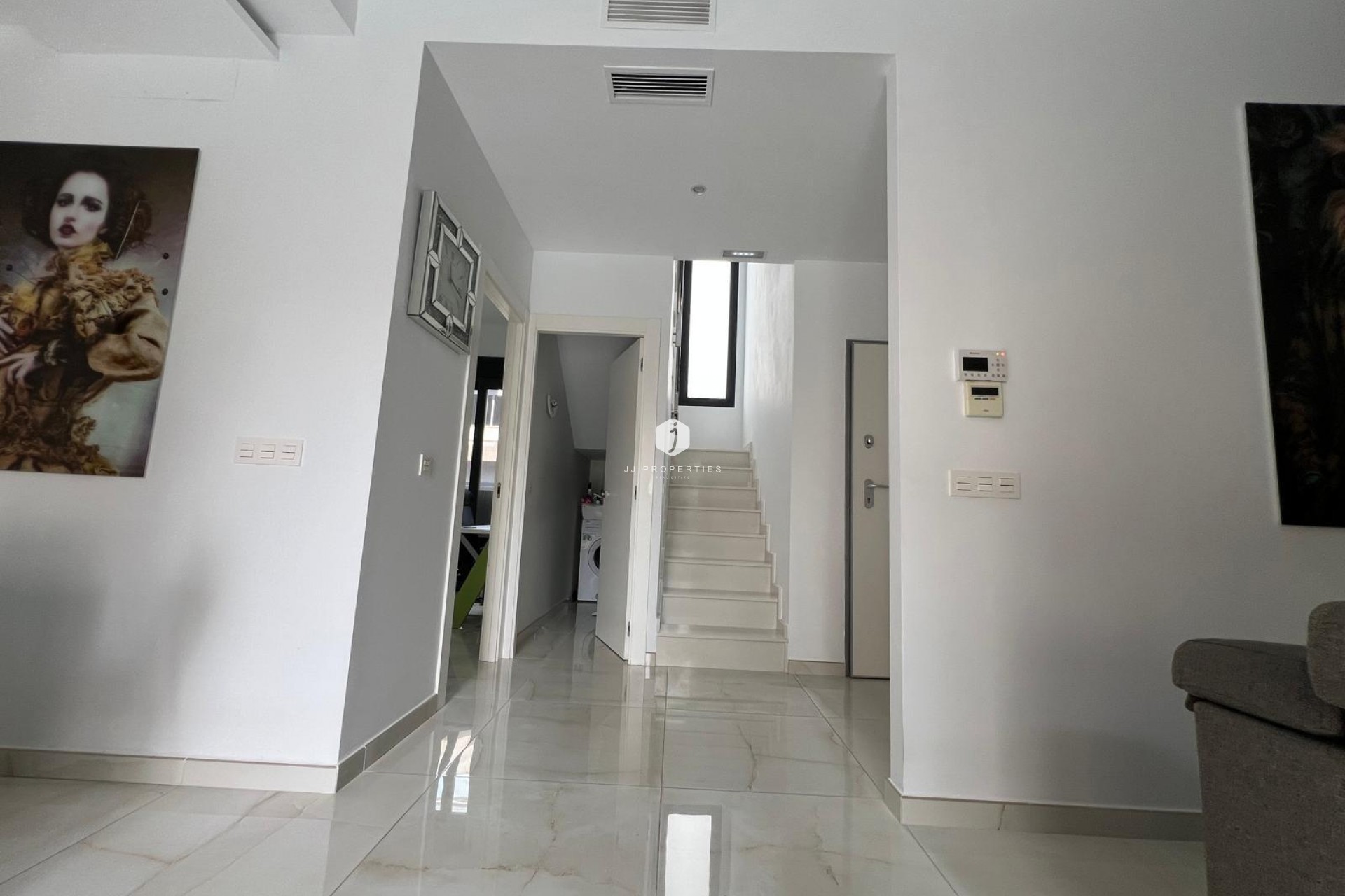 Z drugiej ręki - Villa -
Orihuela Costa - Lomas de Cabo Roig