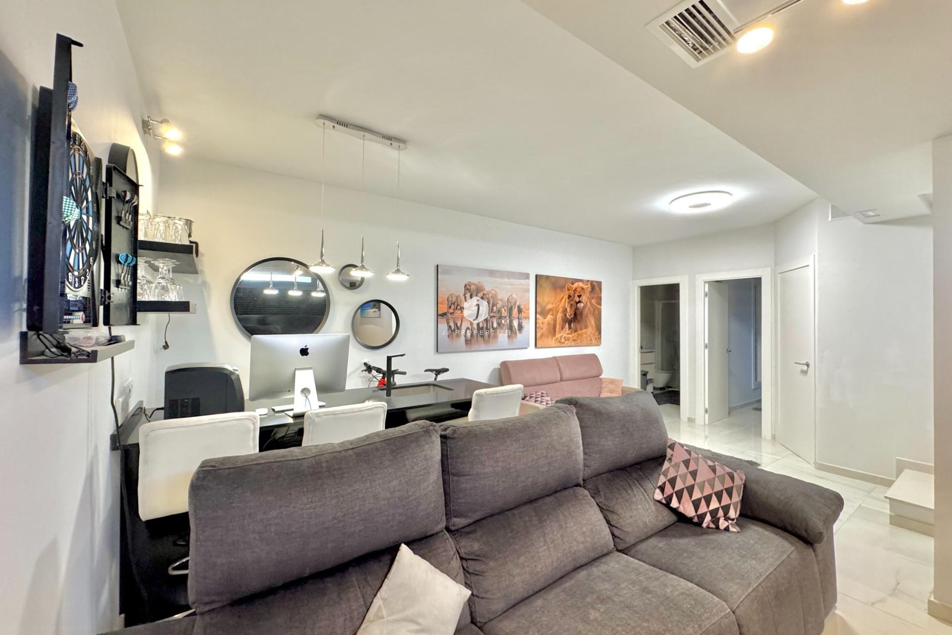 Z drugiej ręki - Villa -
Orihuela Costa - Lomas de Cabo Roig