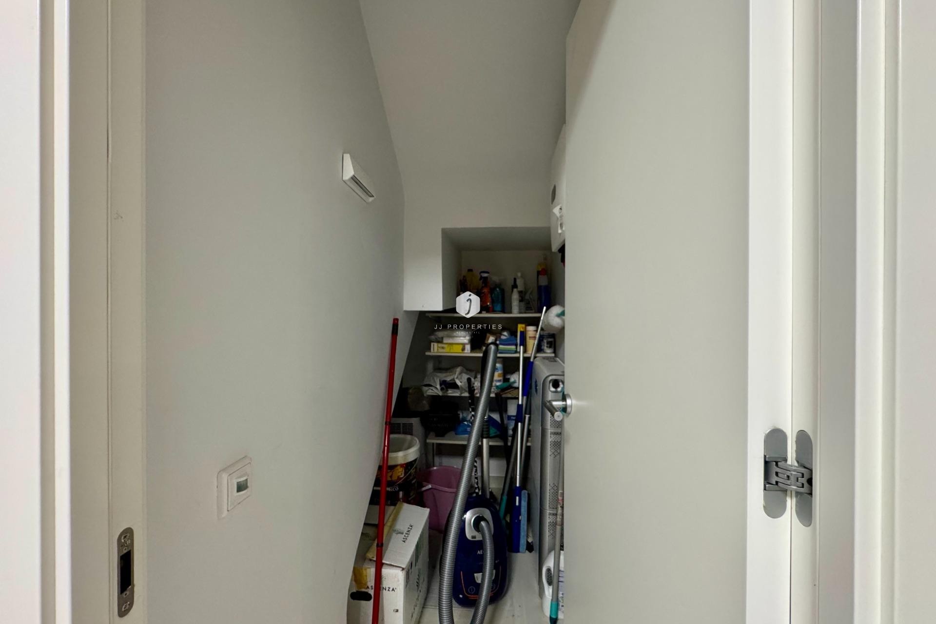 Z drugiej ręki - Villa -
Orihuela Costa - Lomas de Cabo Roig