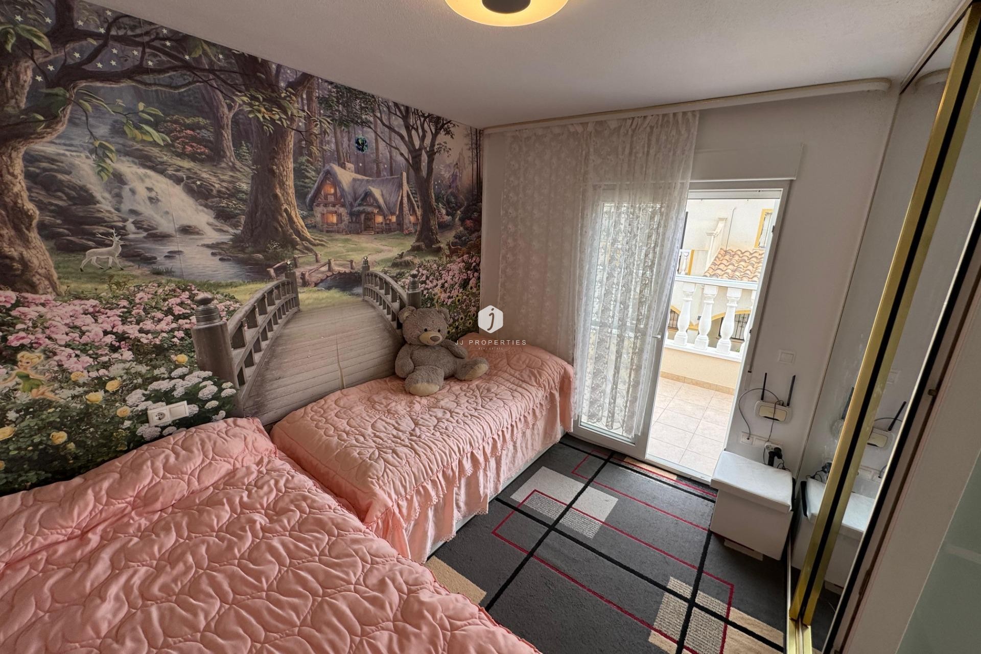 Z drugiej ręki - Villa -
Orihuela Costa - Los Dolses