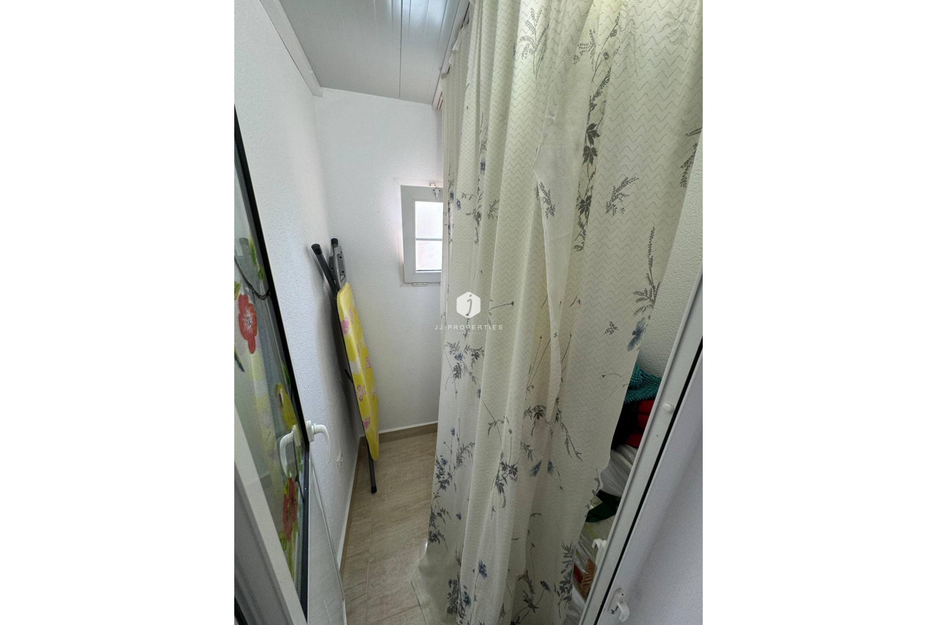 Z drugiej ręki - Villa -
Orihuela Costa - Los Dolses