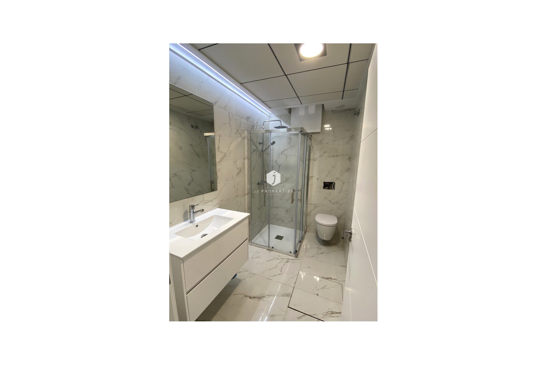 Z drugiej ręki - Villa -
Orihuela Costa - PAU 26