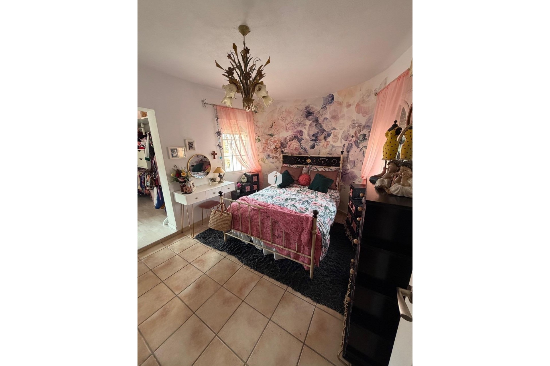 Z drugiej ręki - Villa -
Orihuela Costa - Playa Flamenca