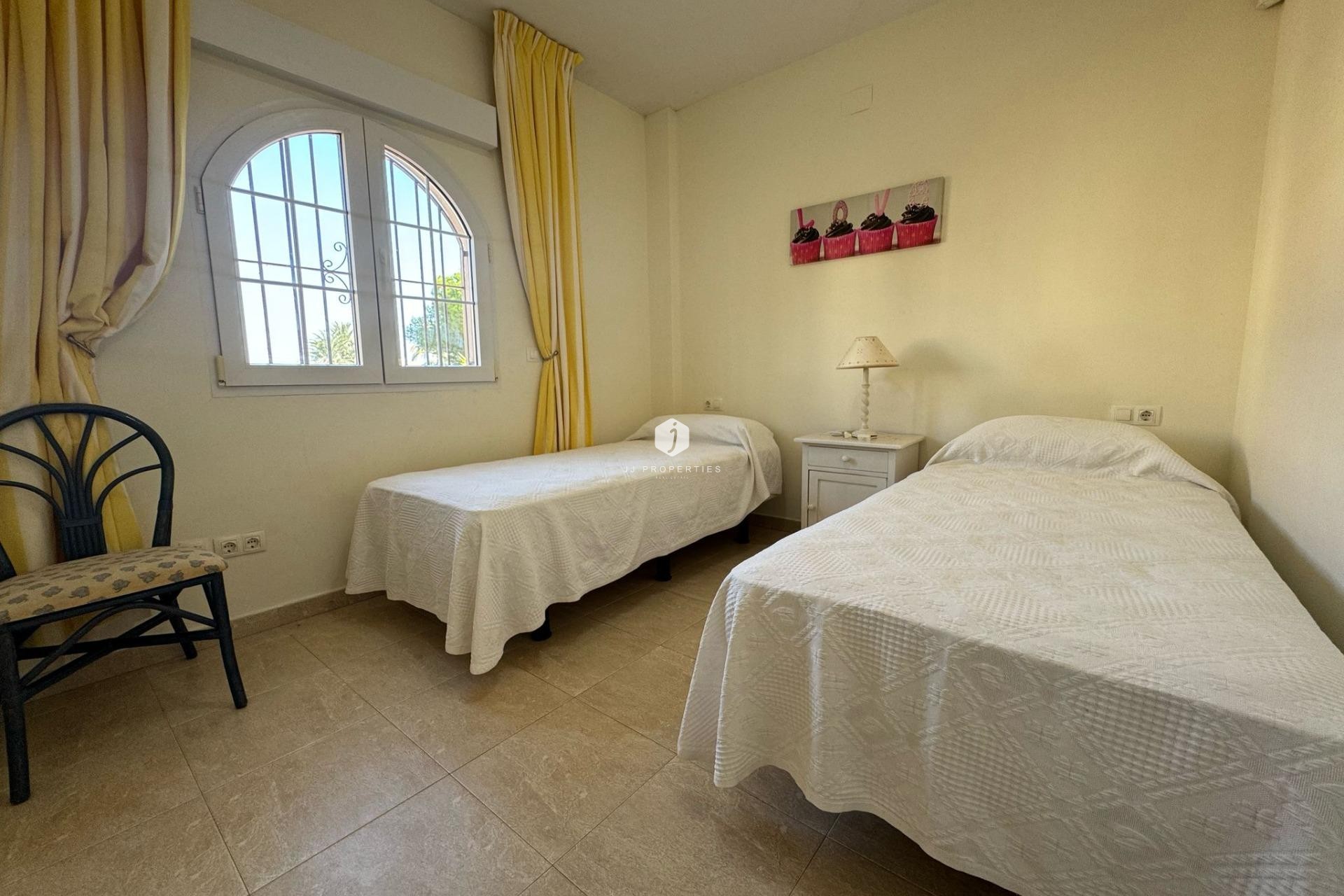 Z drugiej ręki - Villa -
Orihuela Costa - Playa Flamenca