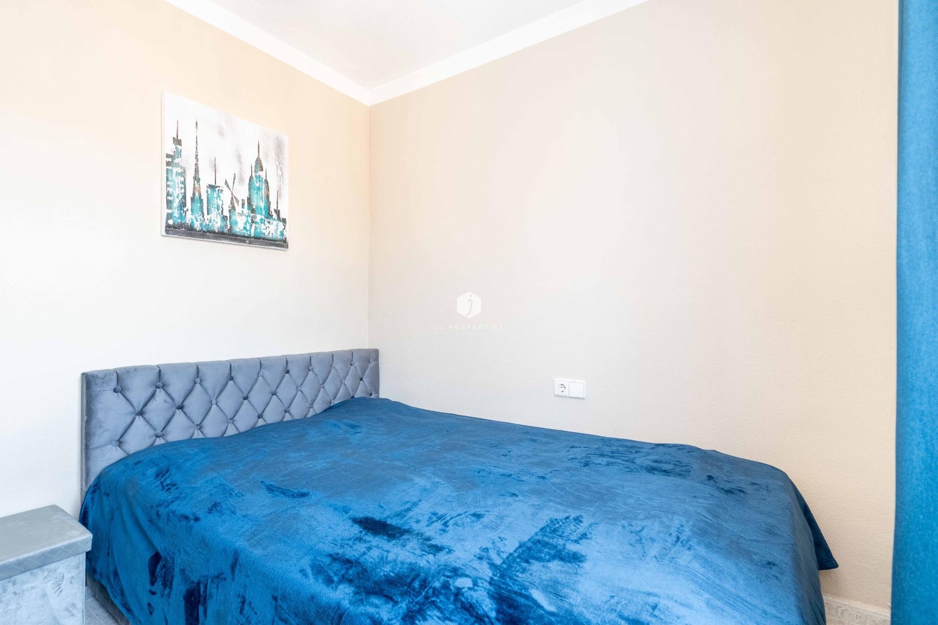 Z drugiej ręki - Villa -
Orihuela Costa - Punta Prima