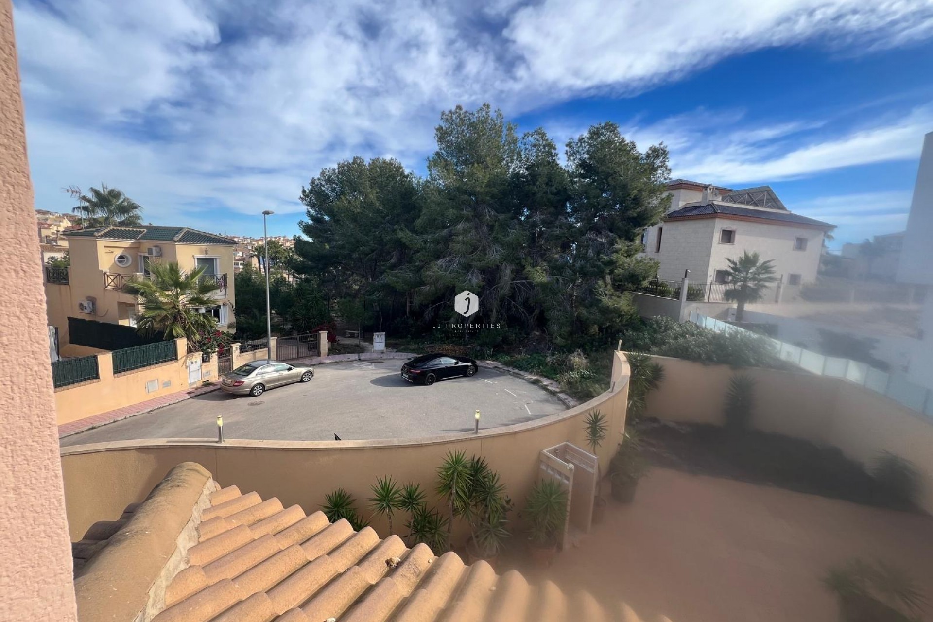 Z drugiej ręki - Villa -
Orihuela Costa - Villamartín-las Filipinas