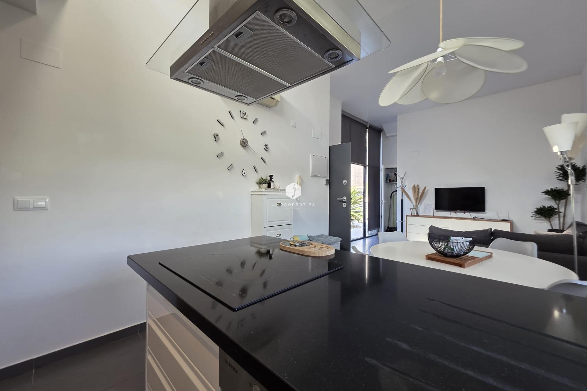 Z drugiej ręki - Villa -
Orihuela Costa - Villamartín