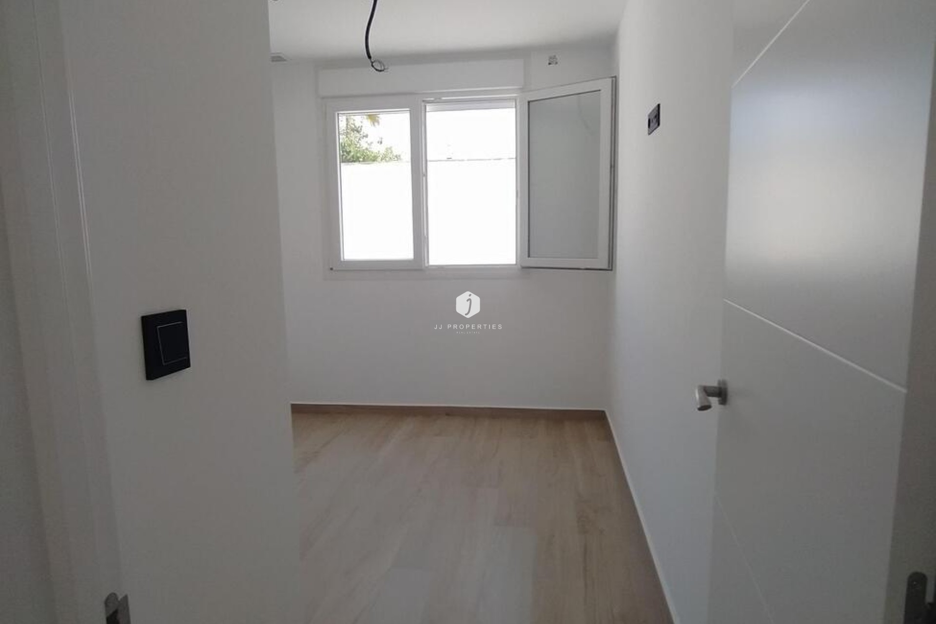 Z drugiej ręki - Villa Penthouse -
Torrevieja - aguas nuevas