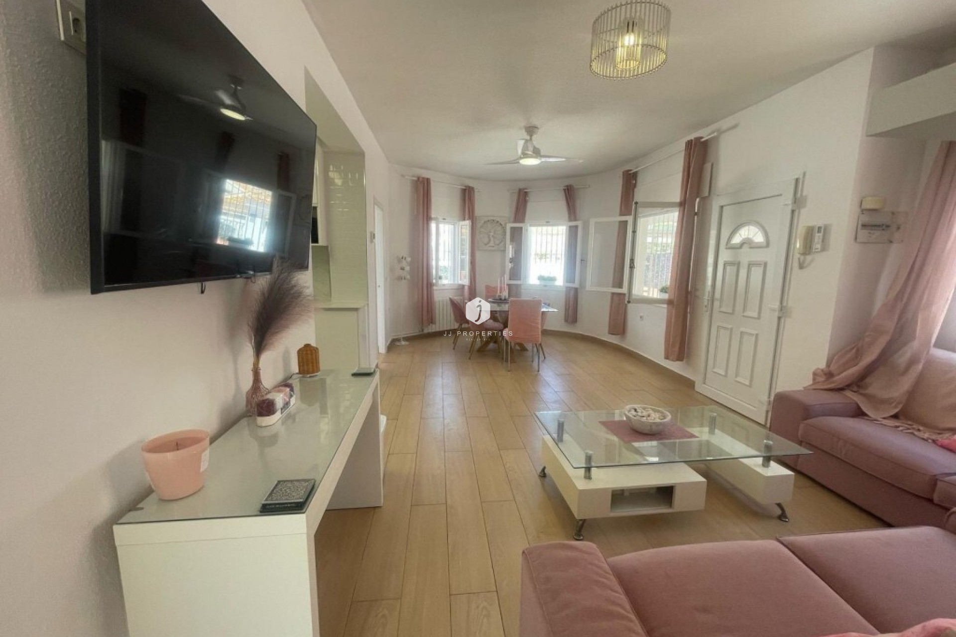 Z drugiej ręki - Villa -
Playa Flamenca - Costa Blanca