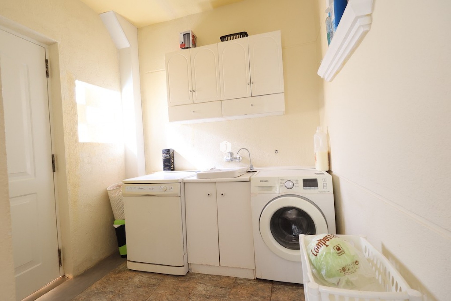 Z drugiej ręki - Villa -
Playa Flamenca - Costa Blanca