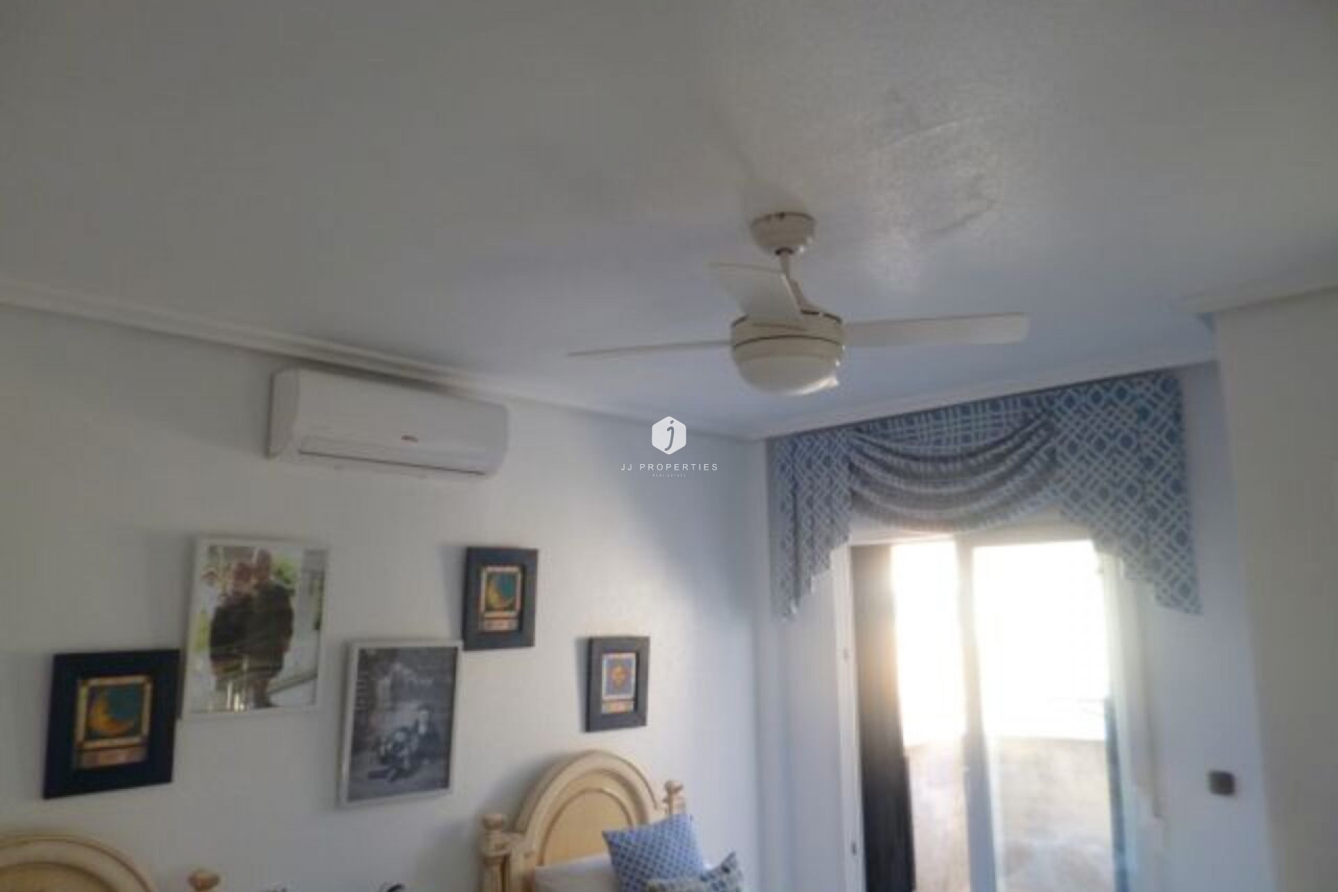 Z drugiej ręki - Villa -
Playa Flamenca - Costa Blanca