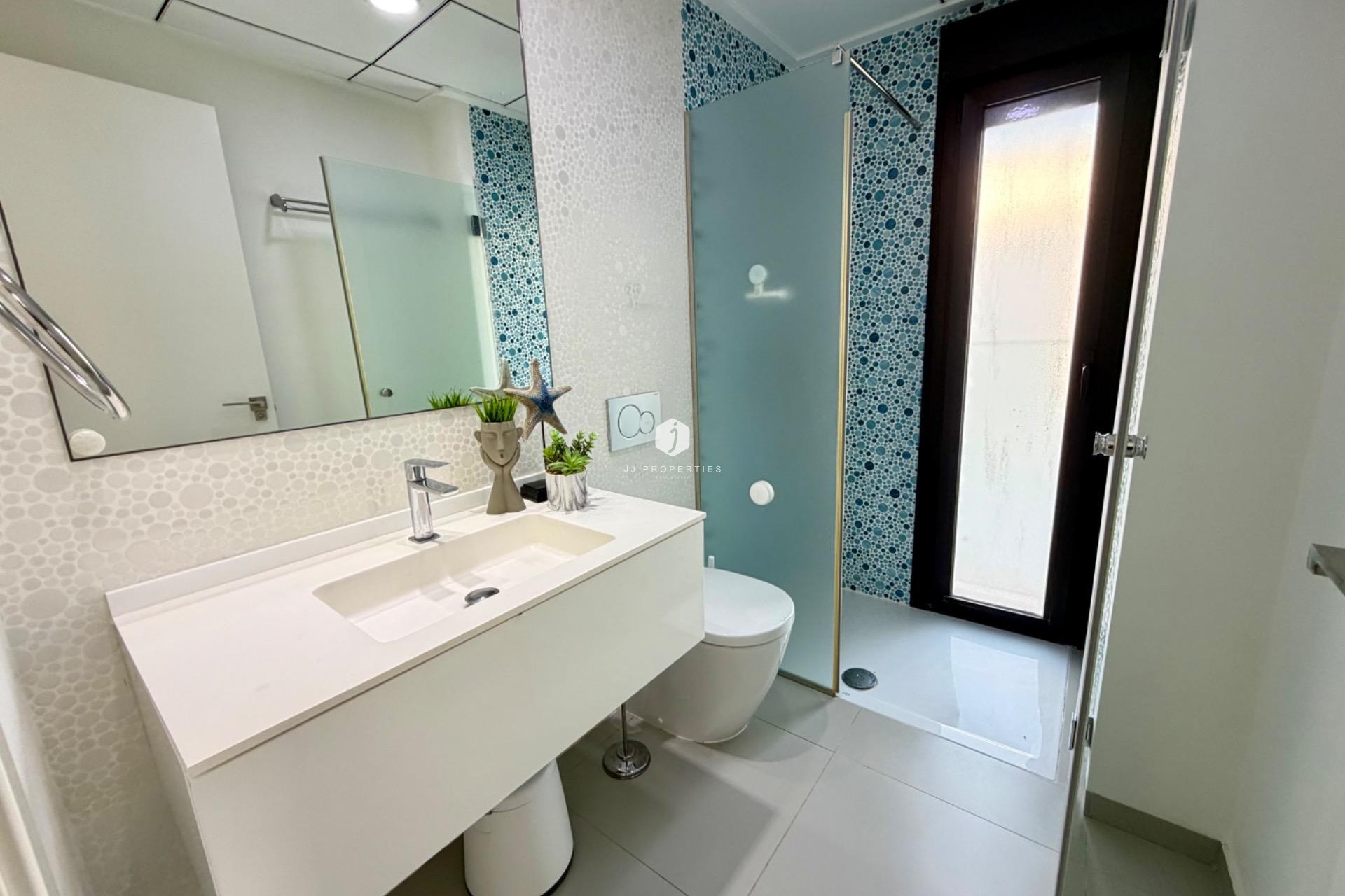 Z drugiej ręki - Villa -
Rojales - Cuidad Quesada