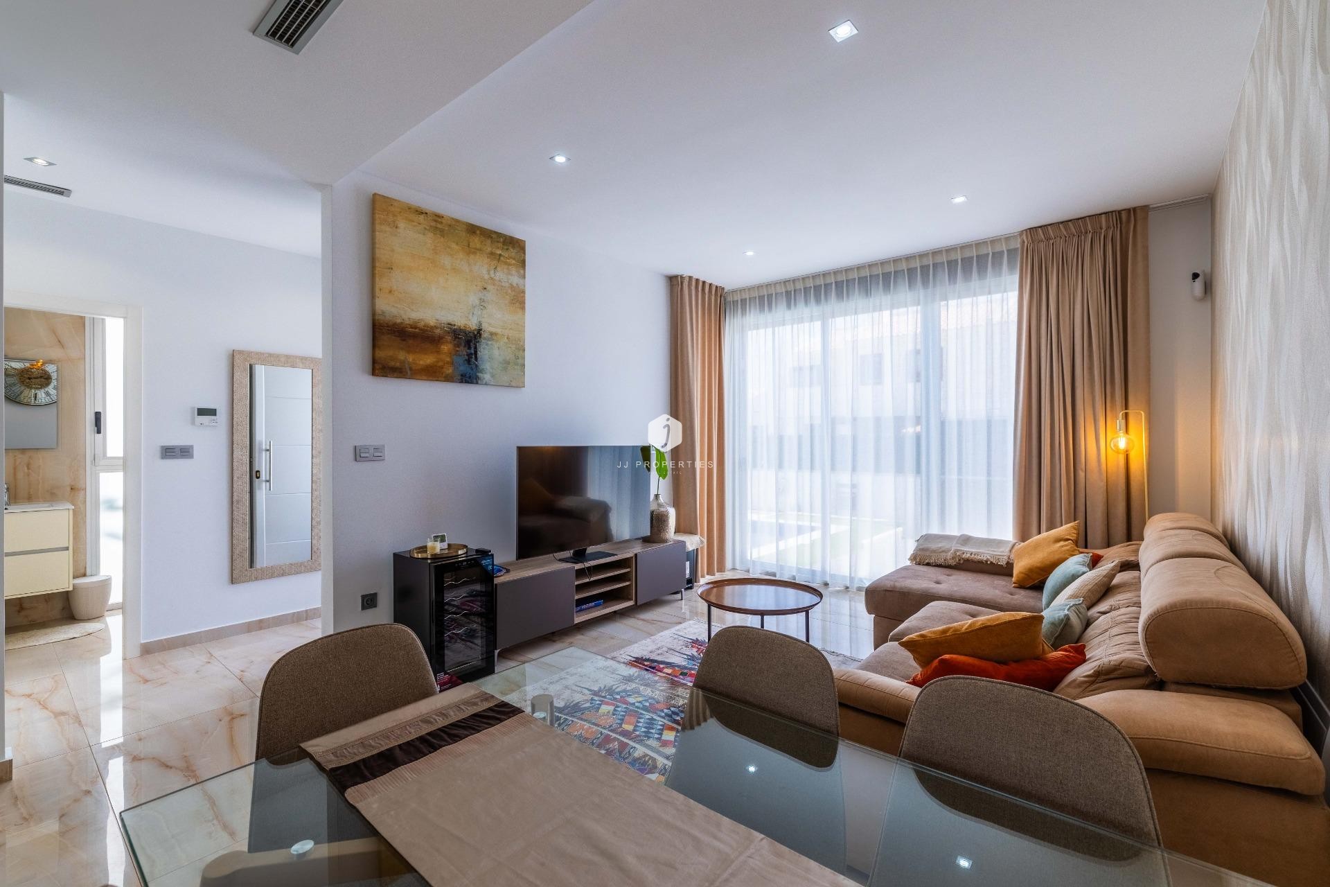 Z drugiej ręki - Villa -
Rojales - Doña Pepa