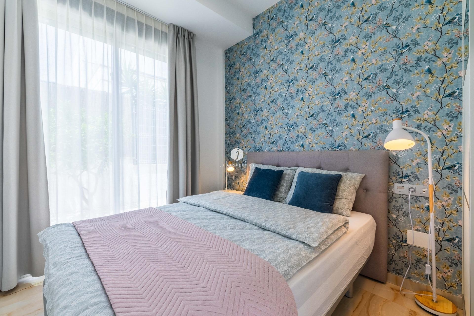 Z drugiej ręki - Villa -
Rojales - Doña Pepa