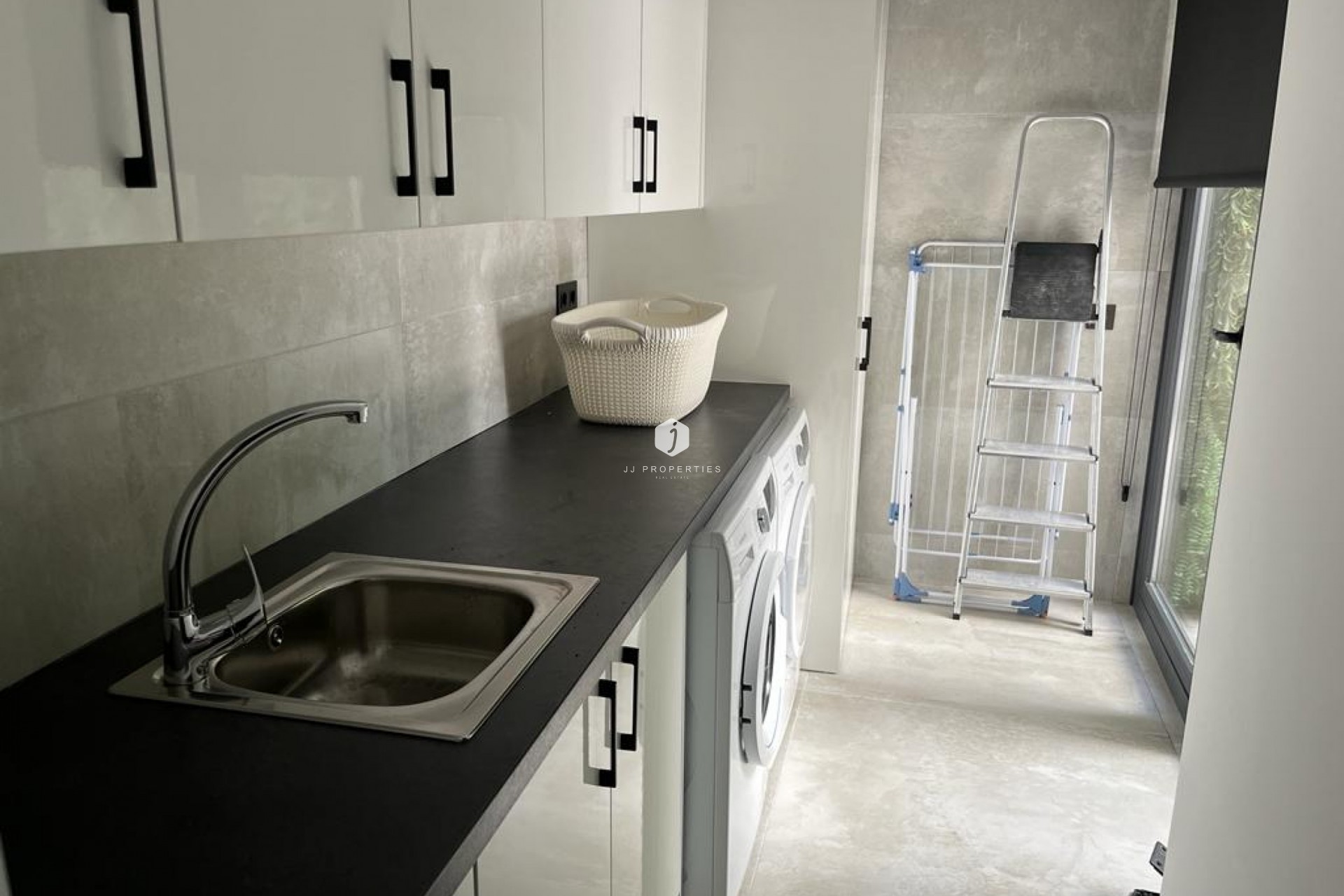 Z drugiej ręki - Villa -
Rojales - Inland