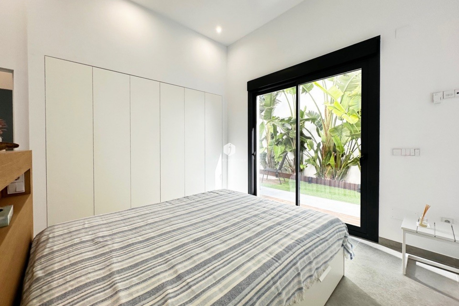 Z drugiej ręki - Villa -
Rojales - Inland