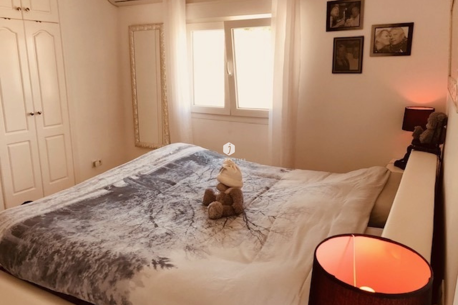 Z drugiej ręki - Villa -
Rojales - Inland