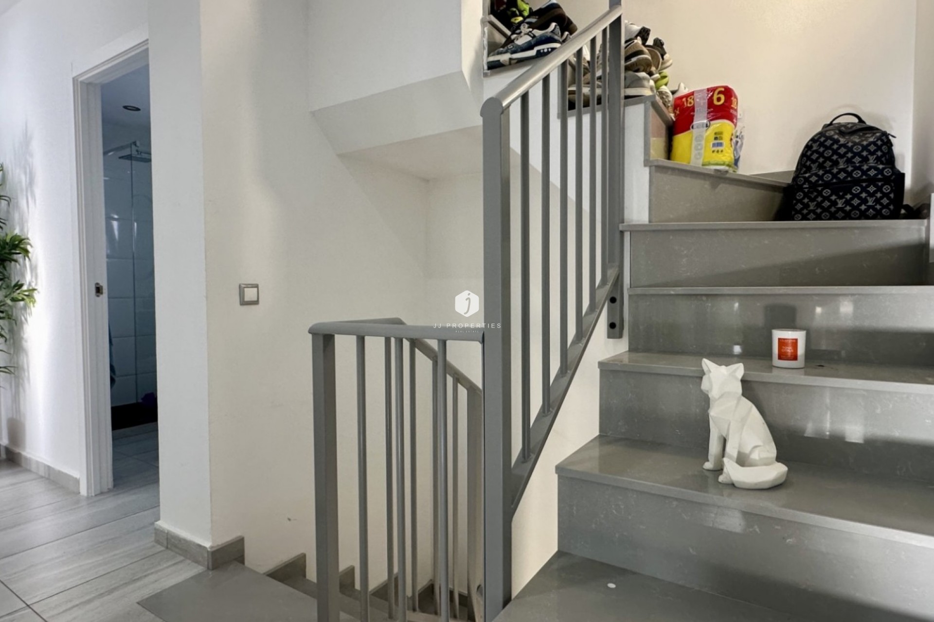 Z drugiej ręki - Villa -
Rojales - Inland