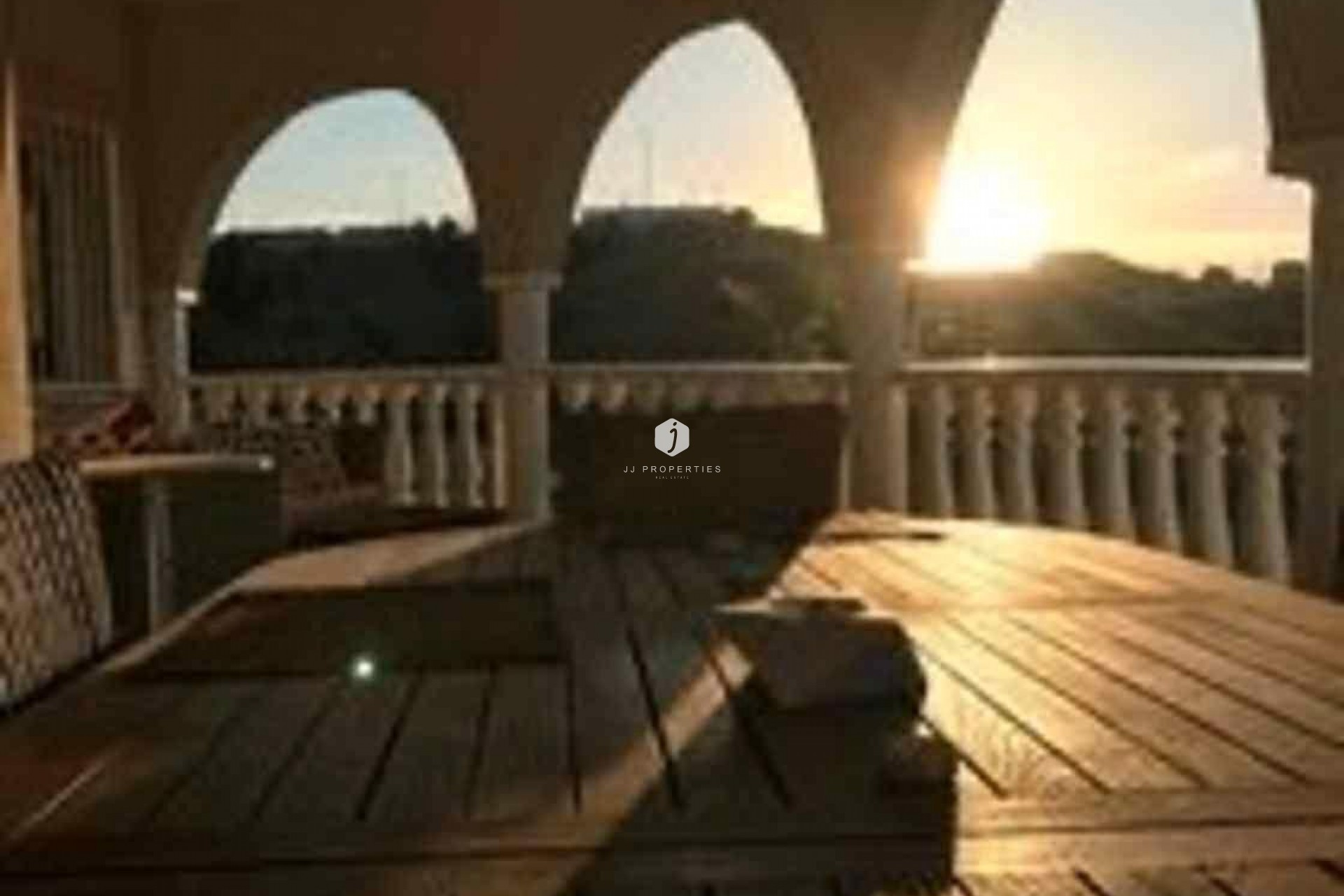 Z drugiej ręki - Villa -
Rojales - La Marquesa