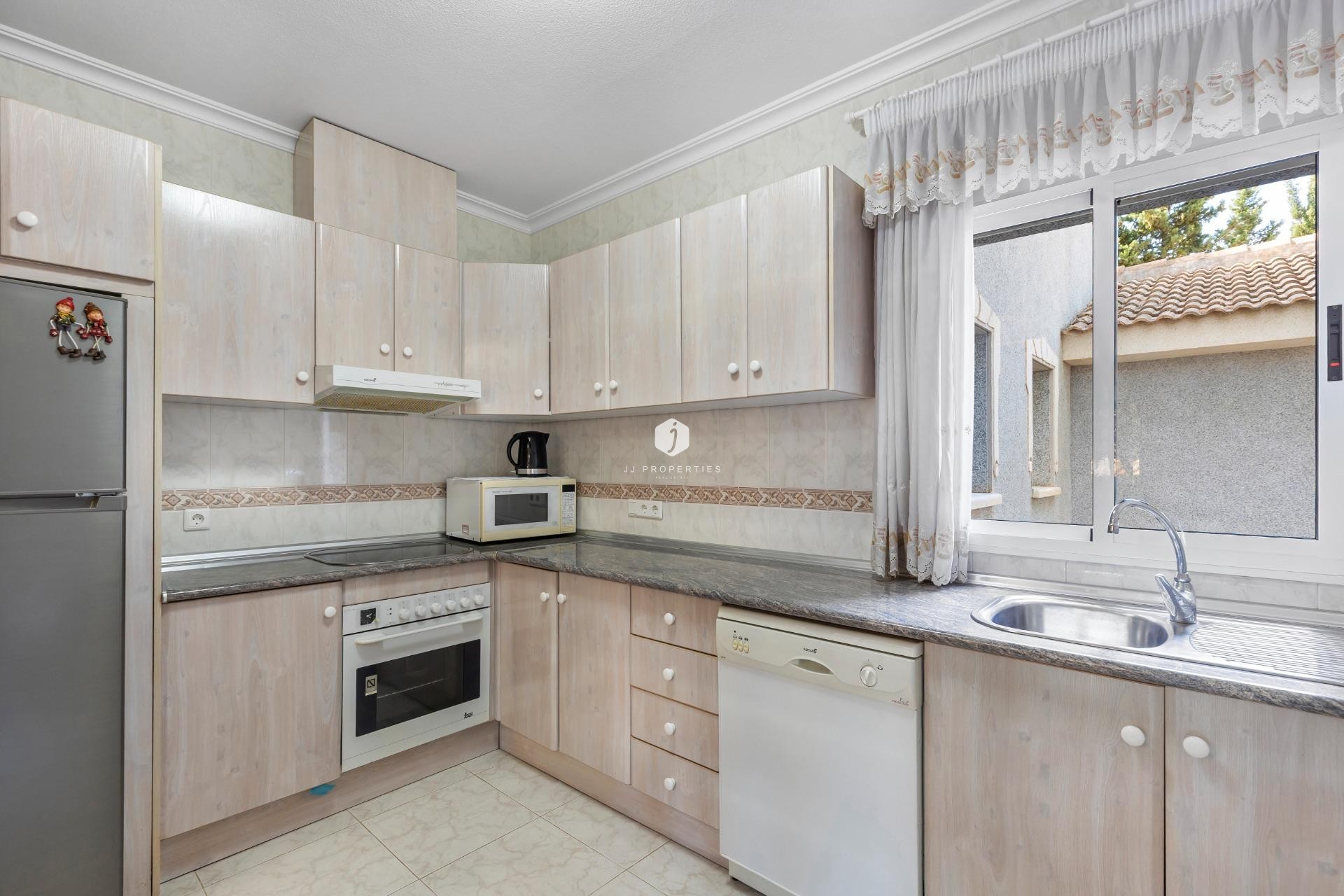 Z drugiej ręki - Villa -
Rojales - Pueblo Bravo