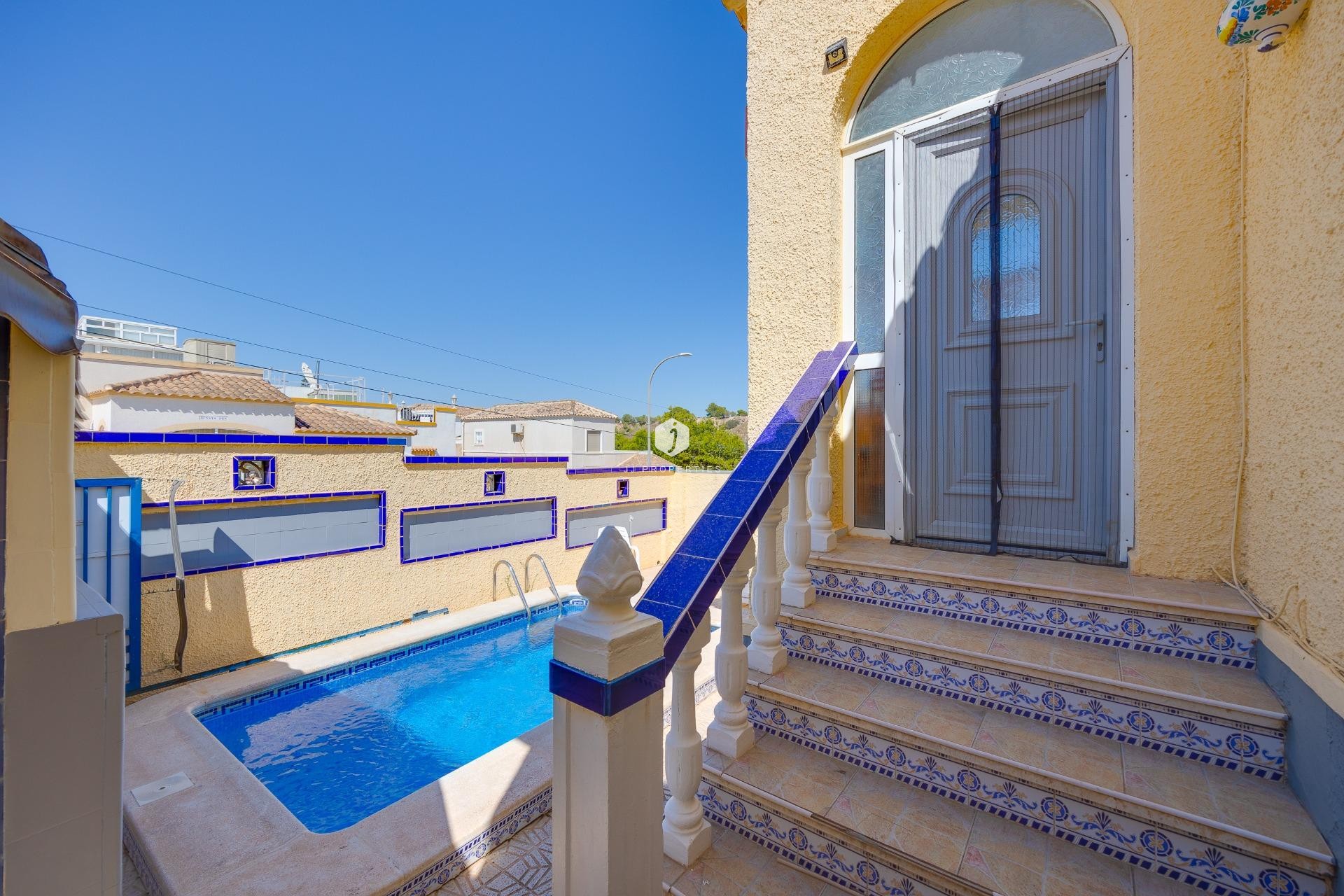 Z drugiej ręki - Villa -
San Fulgencio - La Marina