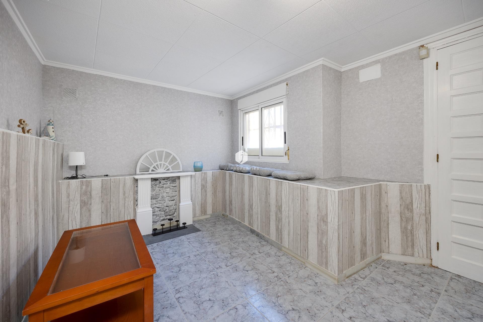 Z drugiej ręki - Villa -
San Fulgencio - La Marina