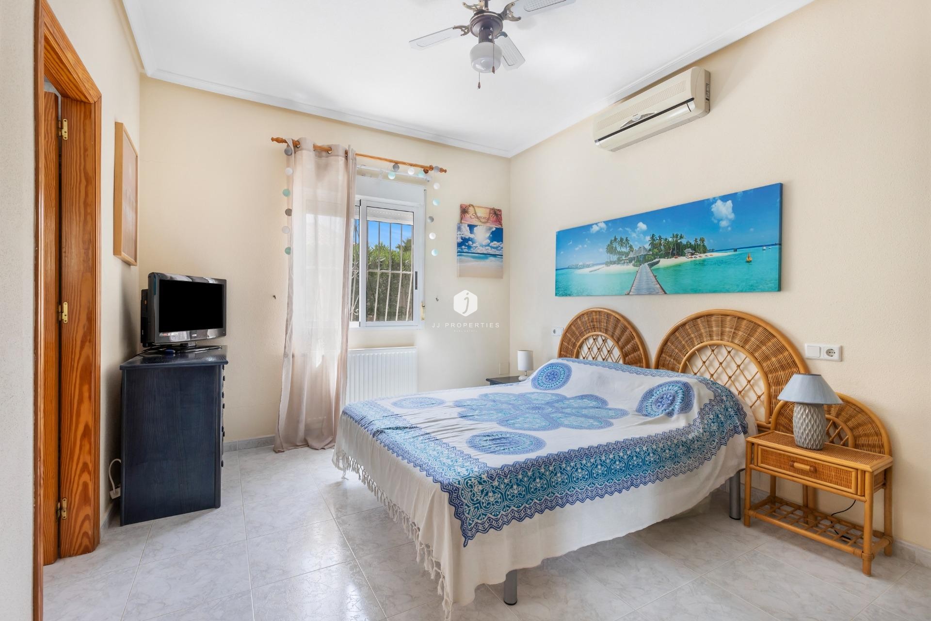 Z drugiej ręki - Villa -
San Fulgencio - Urb. La Marina