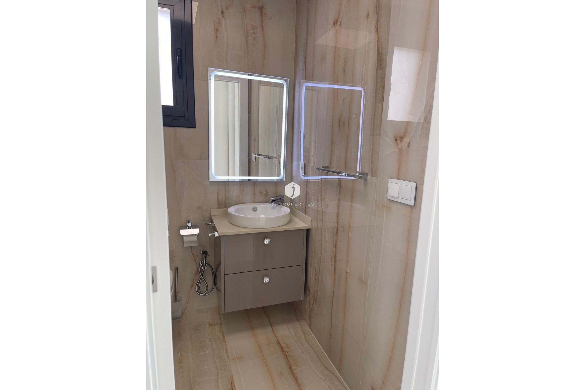 Z drugiej ręki - Villa -
San Miguel de Salinas - Altos De San Miguel