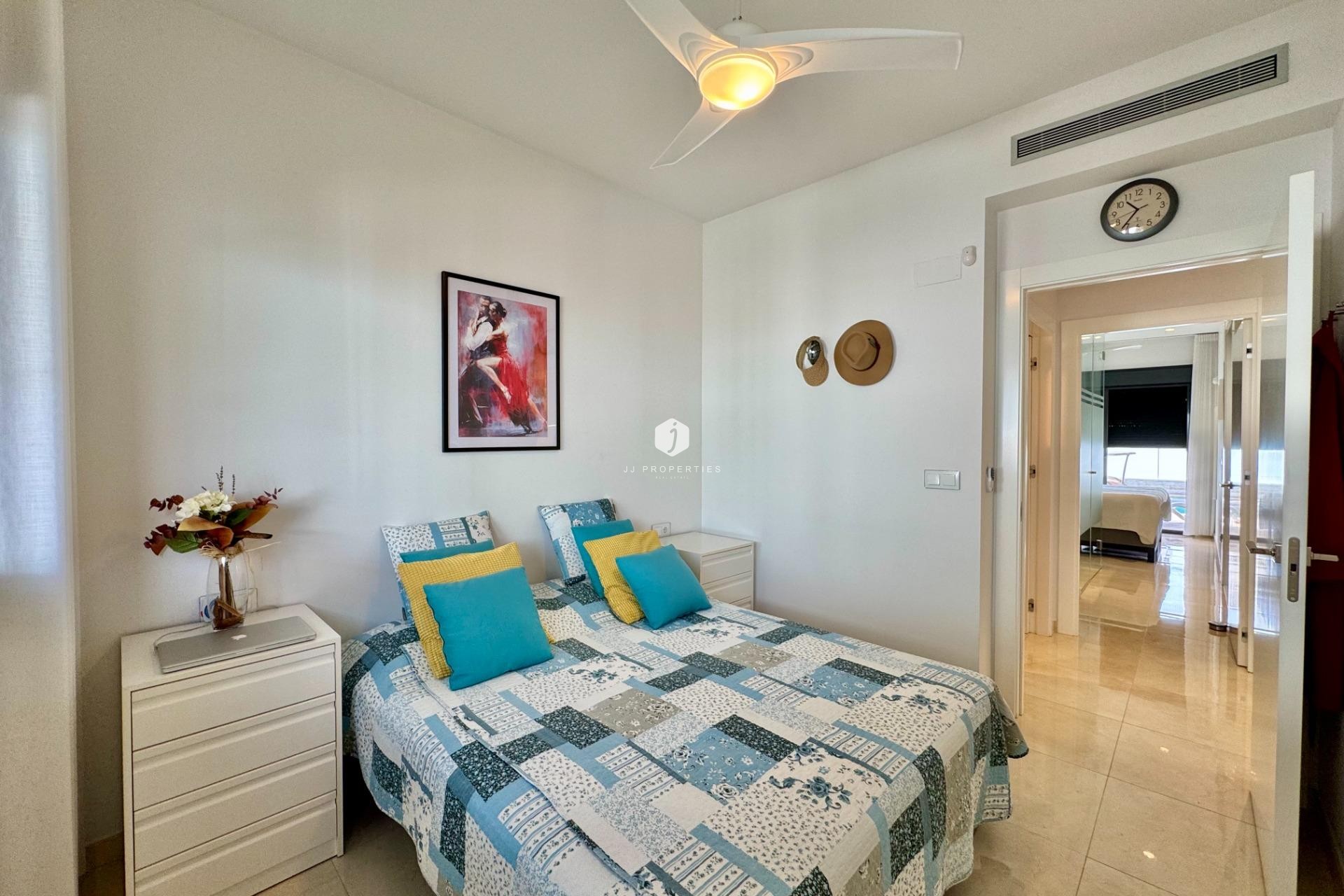 Z drugiej ręki - Villa -
San Miguel de Salinas - Bellavista