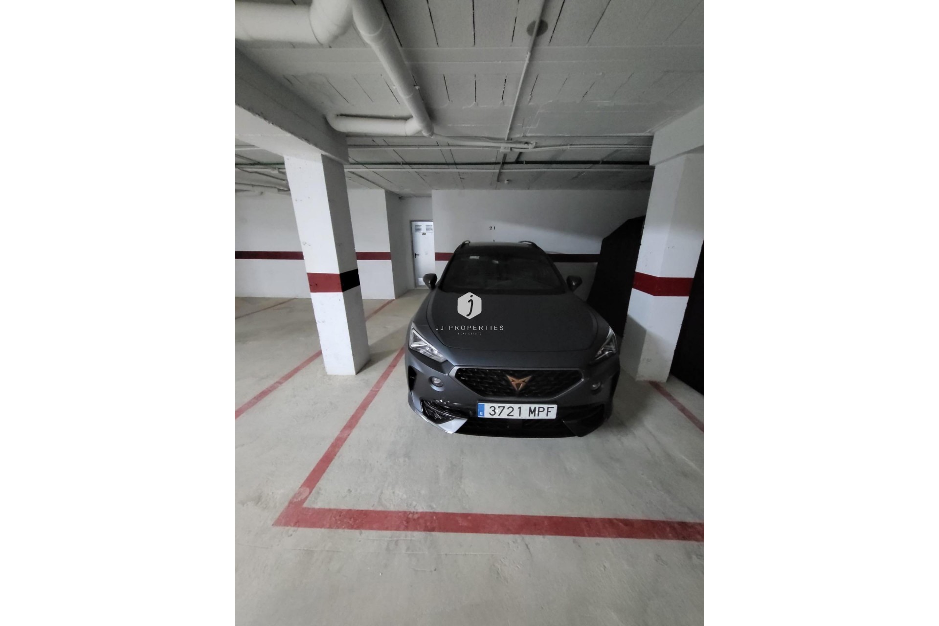 Z drugiej ręki - Villa -
San Miguel de Salinas - Cerro Del Sol