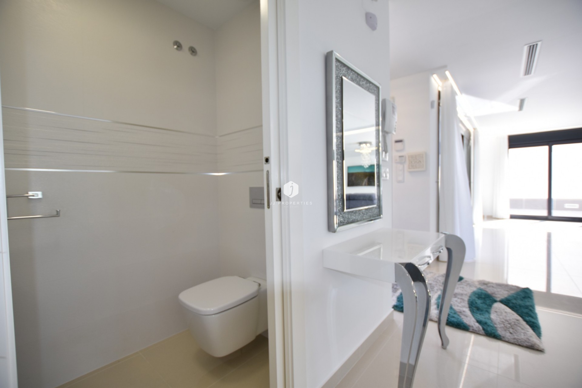 Z drugiej ręki - Villa -
San Miguel de Salinas - Inland