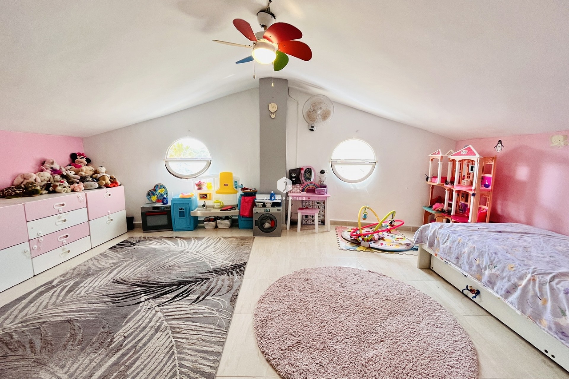 Z drugiej ręki - Villa -
San Miguel de Salinas - Inland