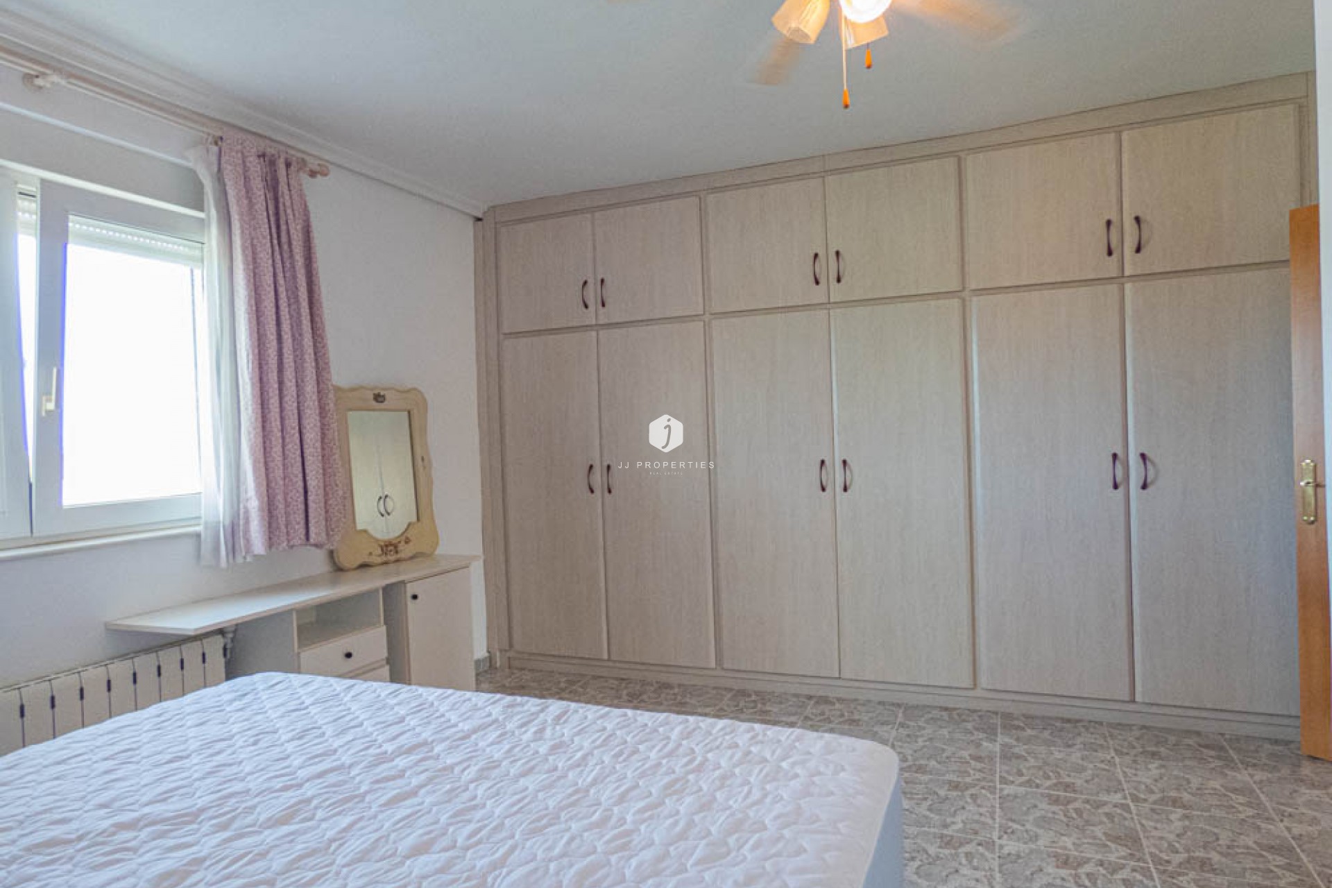 Z drugiej ręki - Villa -
San Miguel de Salinas - Inland