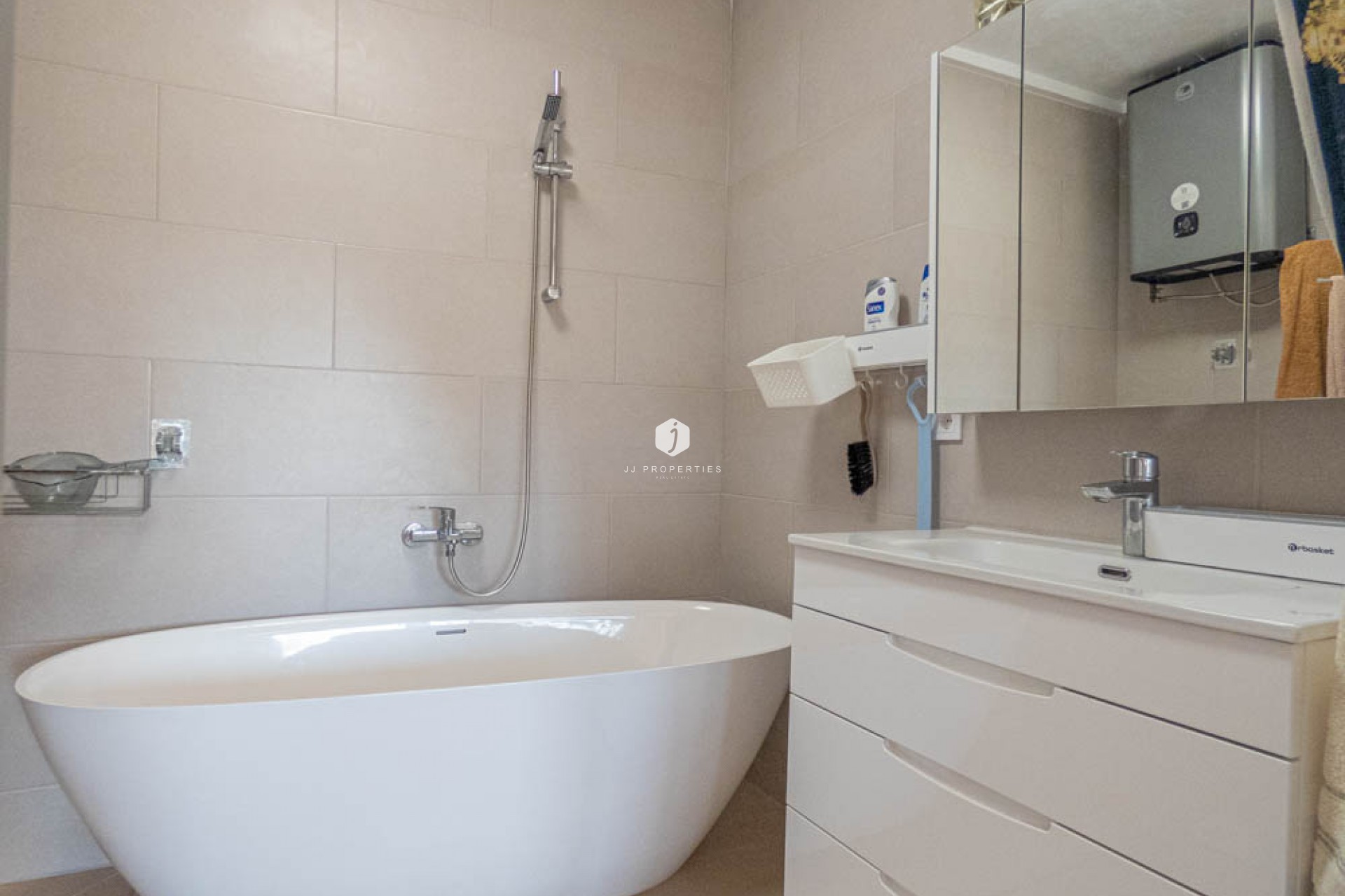 Z drugiej ręki - Villa -
San Miguel de Salinas - Inland