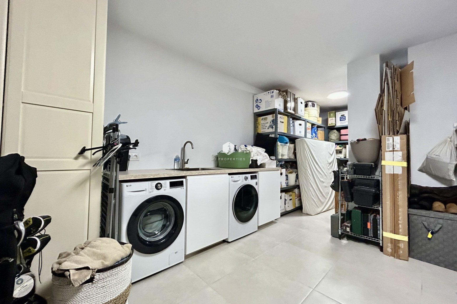 Z drugiej ręki - Villa -
San Miguel de Salinas - Inland