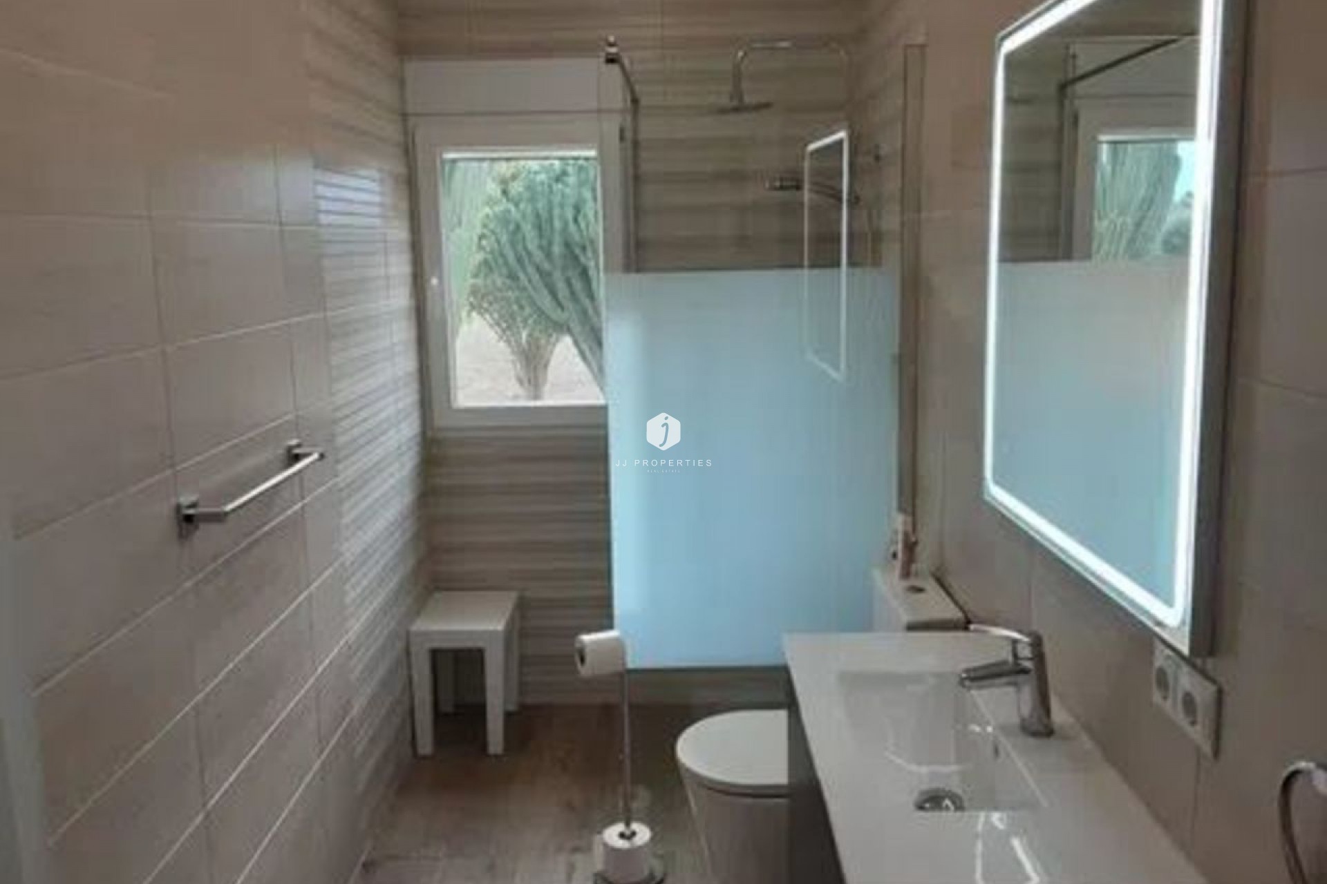 Z drugiej ręki - Villa -
San Miguel de Salinas - Inland