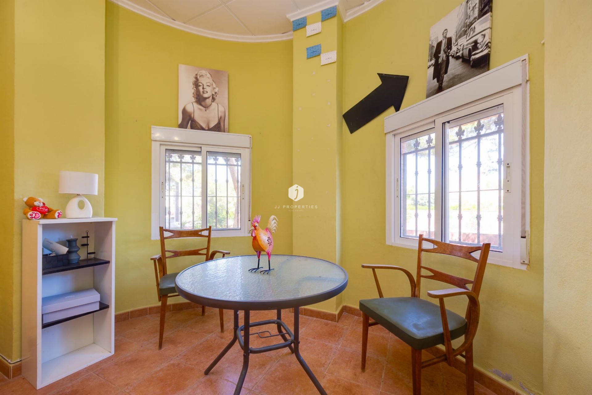 Z drugiej ręki - Villa -
San Miguel de Salinas - Inland