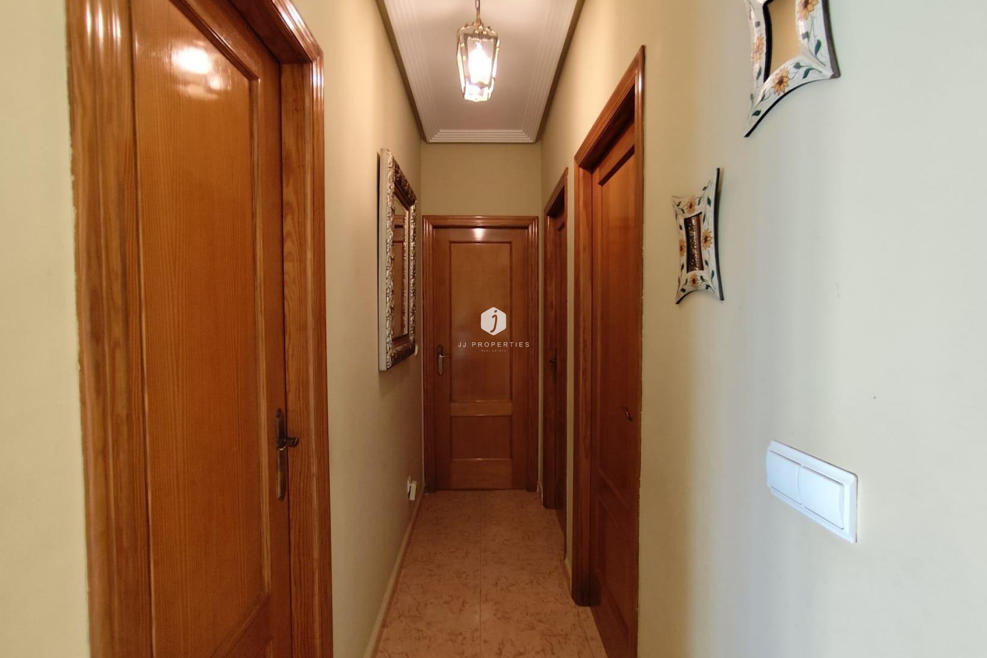 Z drugiej ręki - Villa -
Torrevieja - Aguas Nuevas 2