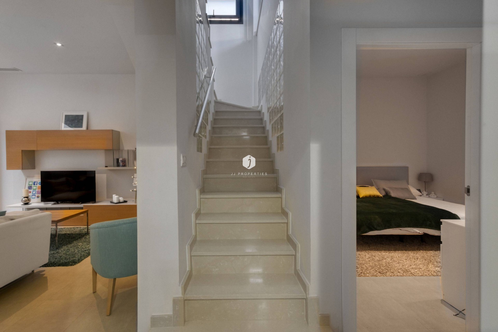 Z drugiej ręki - Villa -
Torrevieja - Aguas Nuevas 2