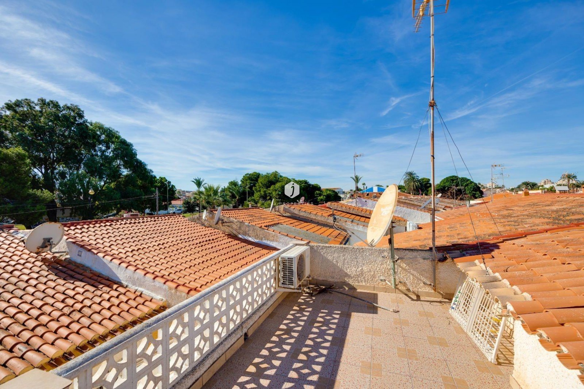 Z drugiej ręki - Villa -
Torrevieja - Calas blanca