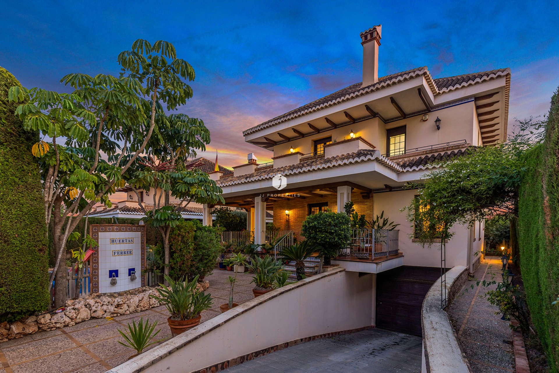 Z drugiej ręki - Villa -
Torrevieja - Costa Blanca