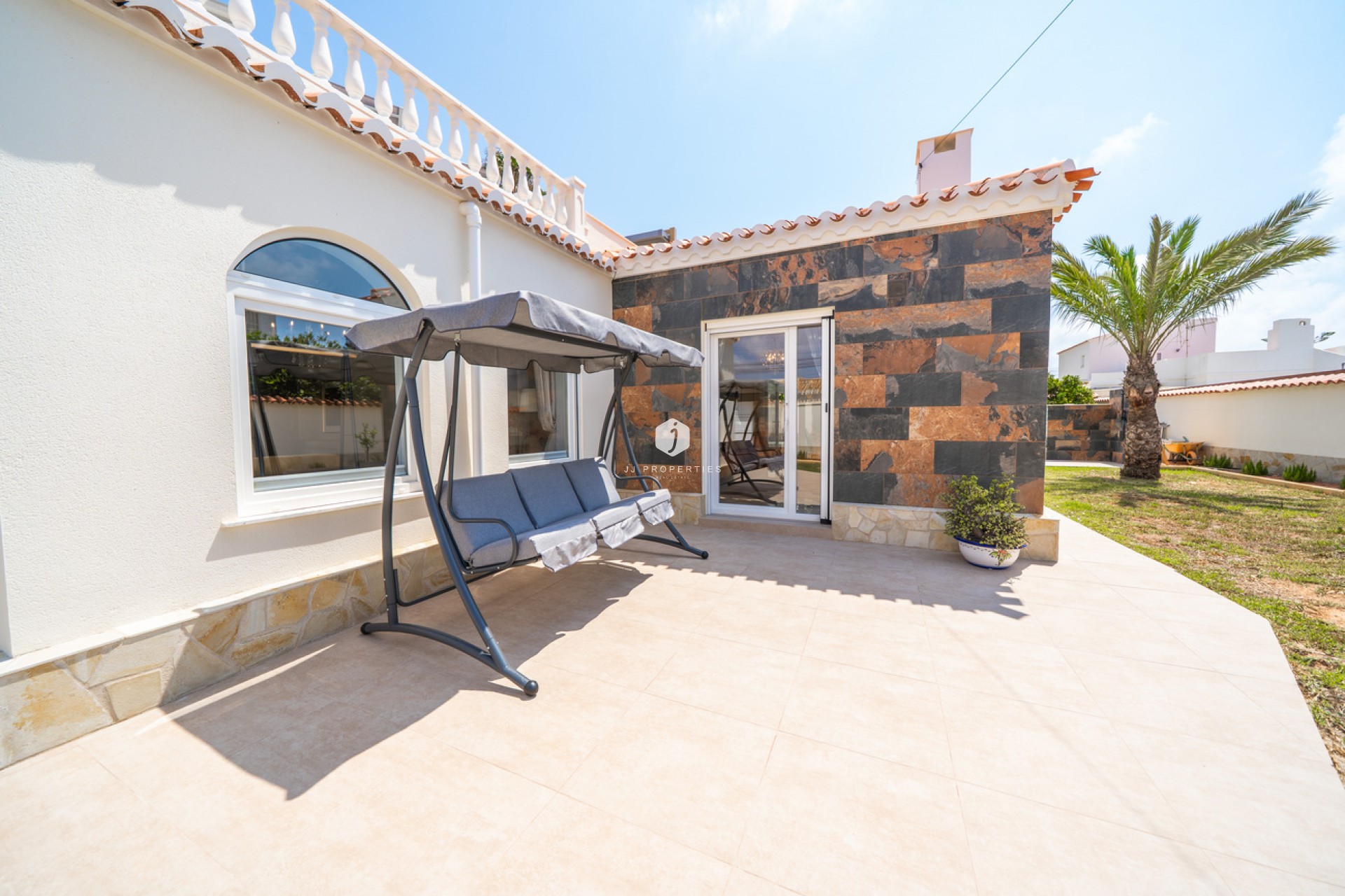 Z drugiej ręki - Villa -
Torrevieja - Costa Blanca